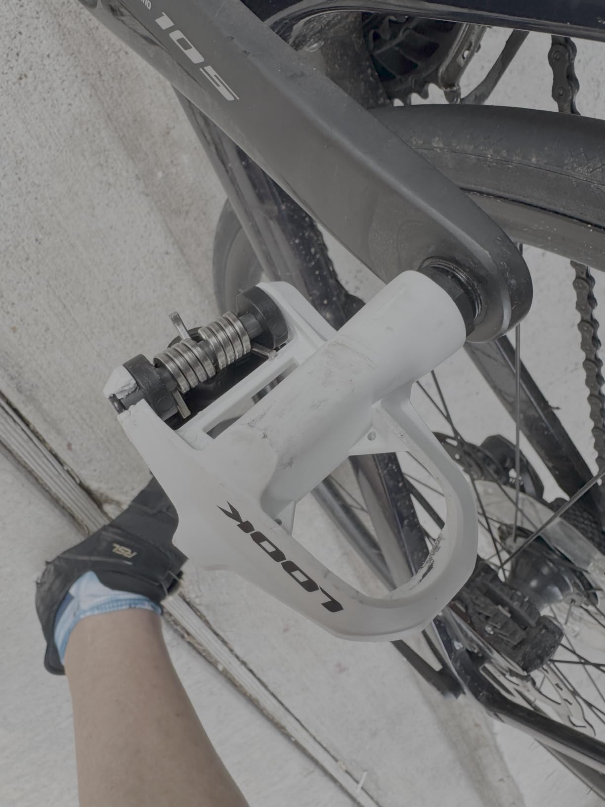 LOOK Cycle - KEO 2 Max - Road Bicycle Pedals - Large 500mm² Contact Area - Full Power Transfer - Ultra Lightweight Pedals, Normal Body - Clipless Pedals - Adjustable Tension customer photo 2