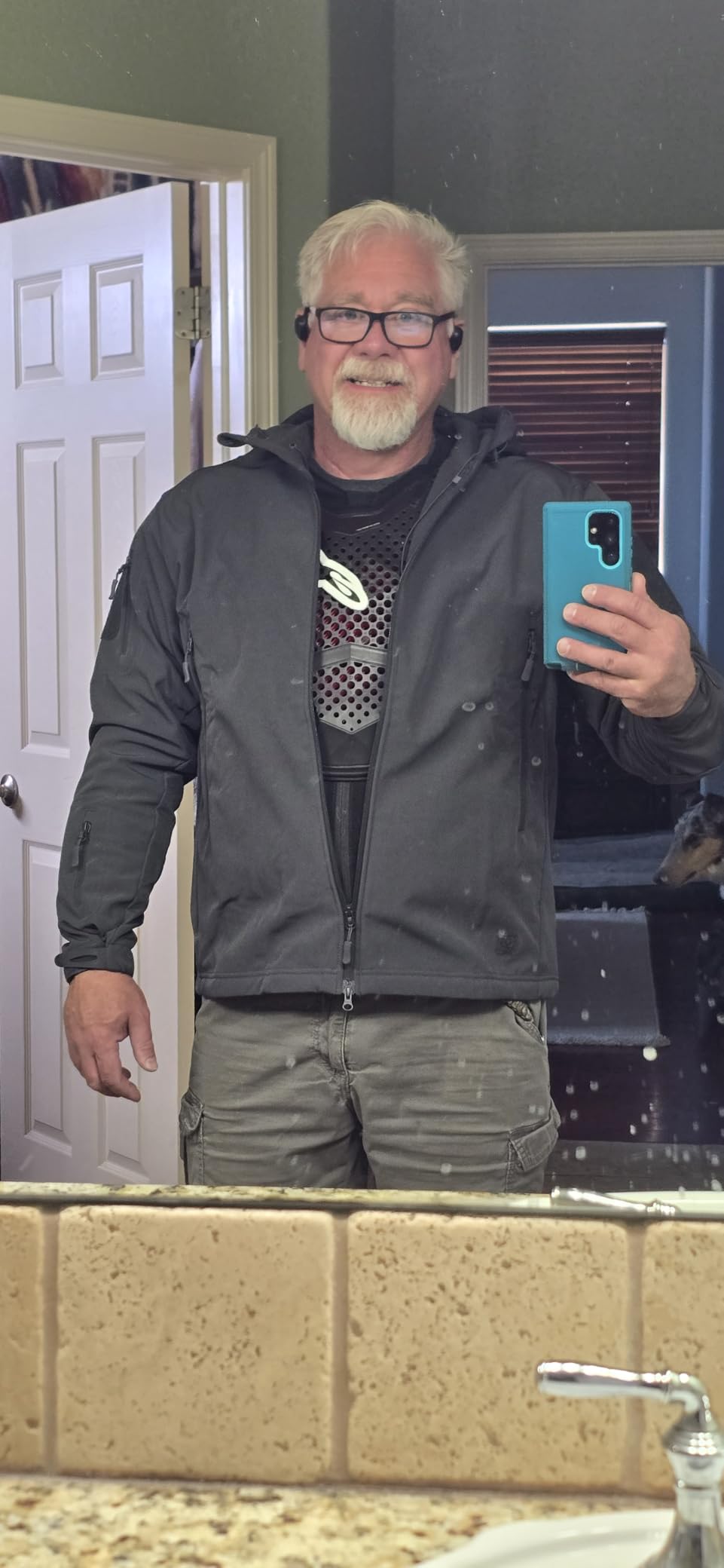 TACVASEN Men's Fleece Softshell Jacket Waterproof Winter Tactical Hooded customer photo 2