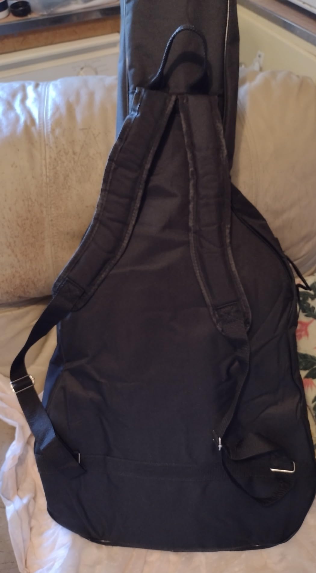 CAHAYA 41 In Acoustic Guitar Bag 0.35 In Thick Padding Water Resistent Soft Guitar Case Dual Adjustable Shoulder Strap Gig Bag with Back Hanger Loop, Black CY0152 customer photo 2