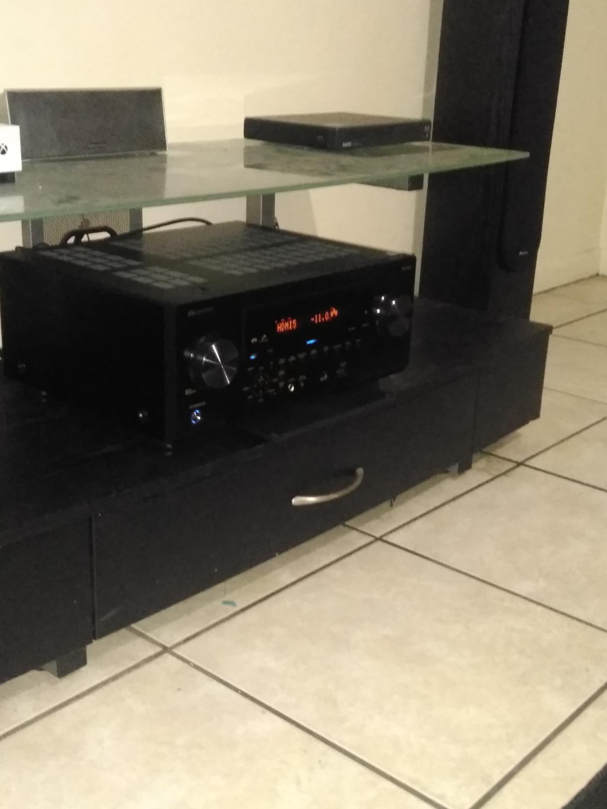 Pioneer VSX-LX503 9.2 Channel 4k UltraHD Network A/V Receiver Black customer photo 2