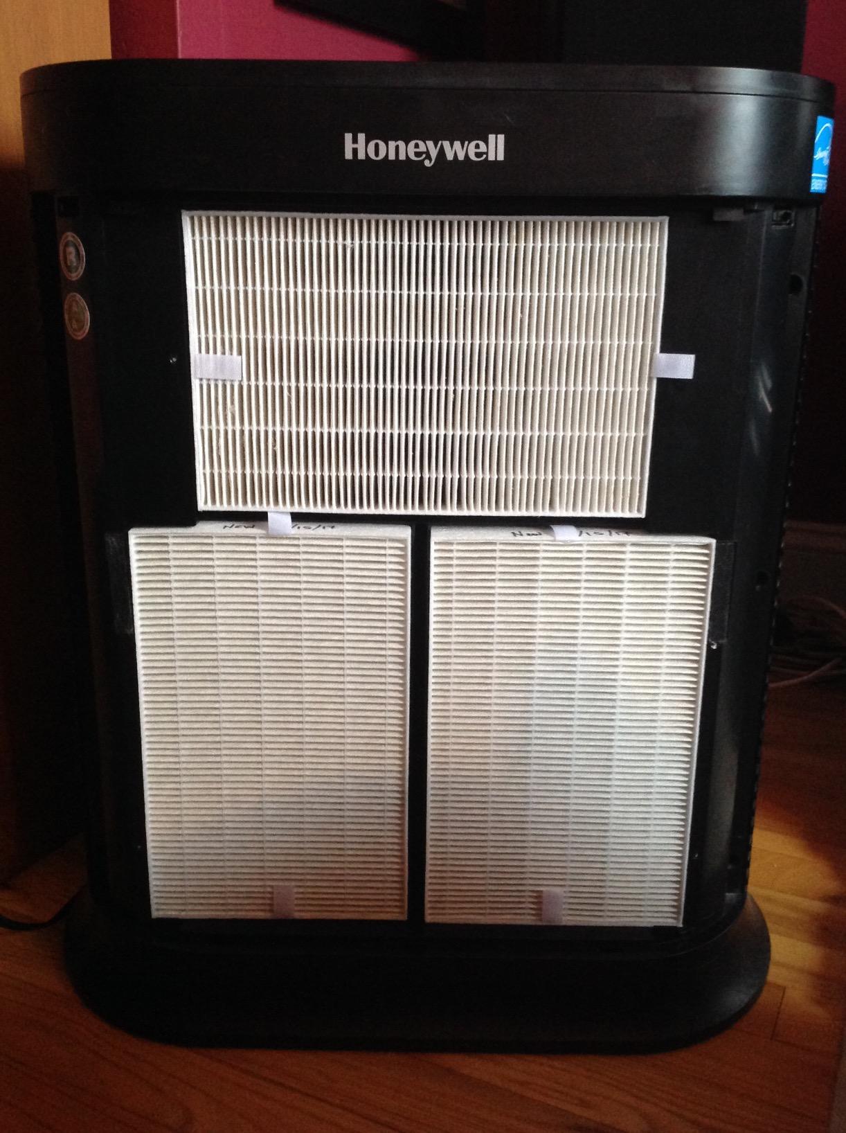 Honeywell AllergenPlus HEPA Air Purifier for Home, 2250 Ft² Rooms in 1 hour, Reduces Allergens, Dust, Pollen, Smoke, Pet Dander, Odors, White, HPA304 customer photo 1