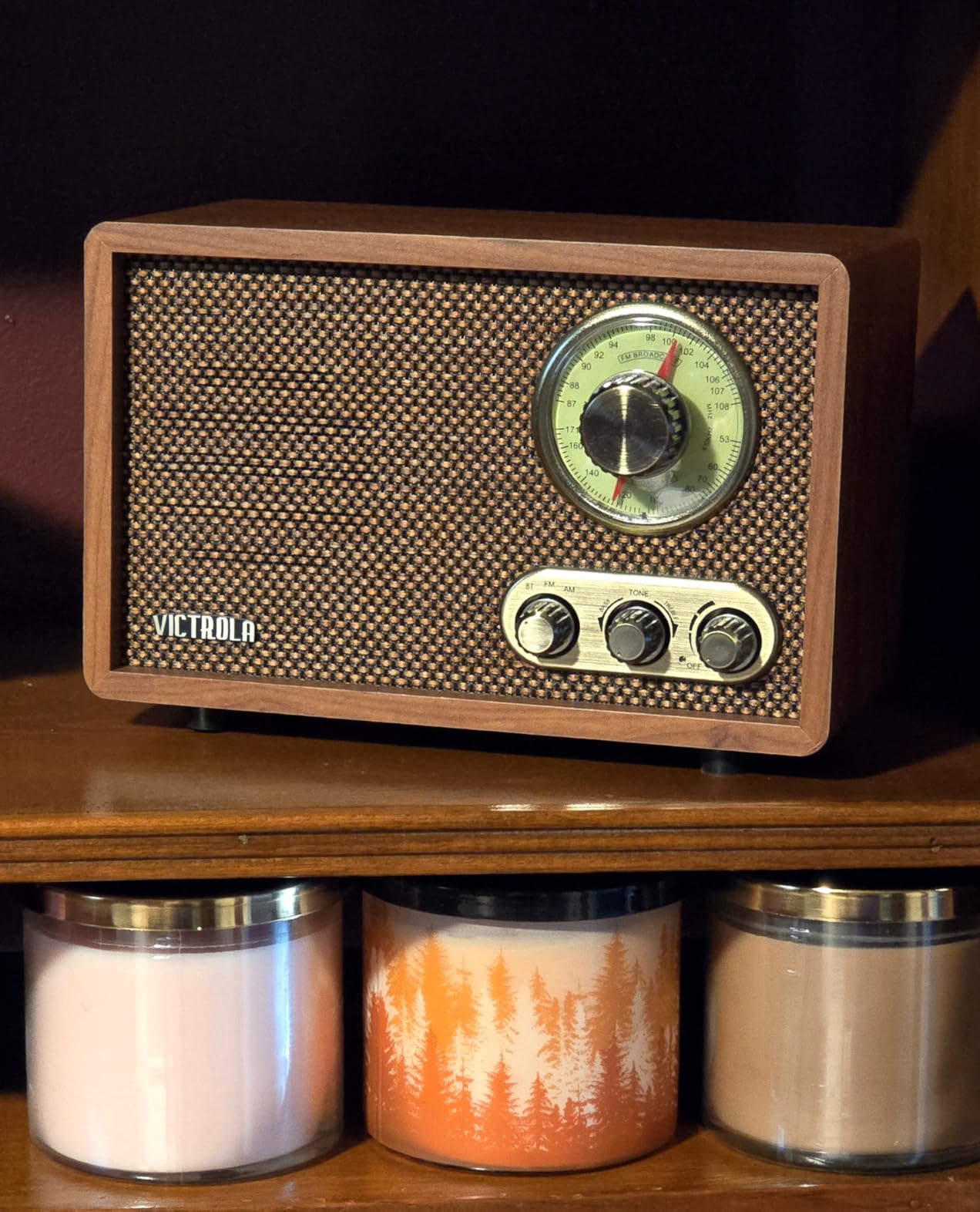 Victrola Willow - Retro Wood Bluetooth Radio, AM/FM - Walnut customer photo 2