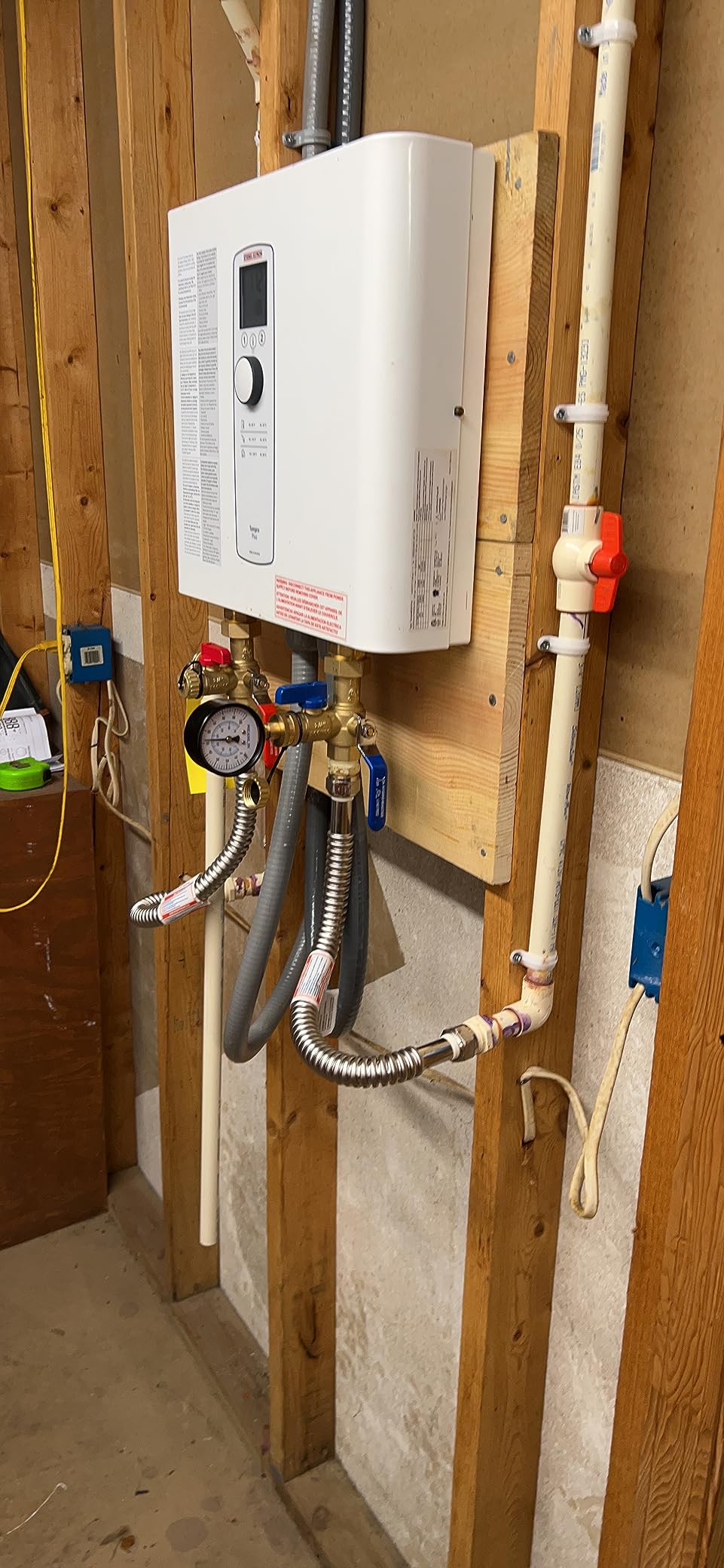 Stiebel Eltron Tempra 29 Plus Electric Tankless Water Heater, 28.8kW, 240V customer photo 1
