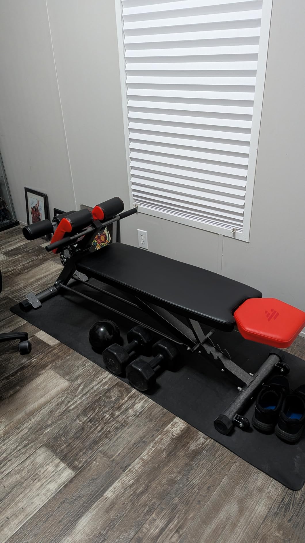 Finer Form Multi-Functional Adjustable Weight Bench and Roman Chair | 8 Back Extension Levels, Chest Press, Sit Ups, Flat Decline Settings, Sturdy Steel Frame, Thick Pad, Workout Chart Included customer photo 2