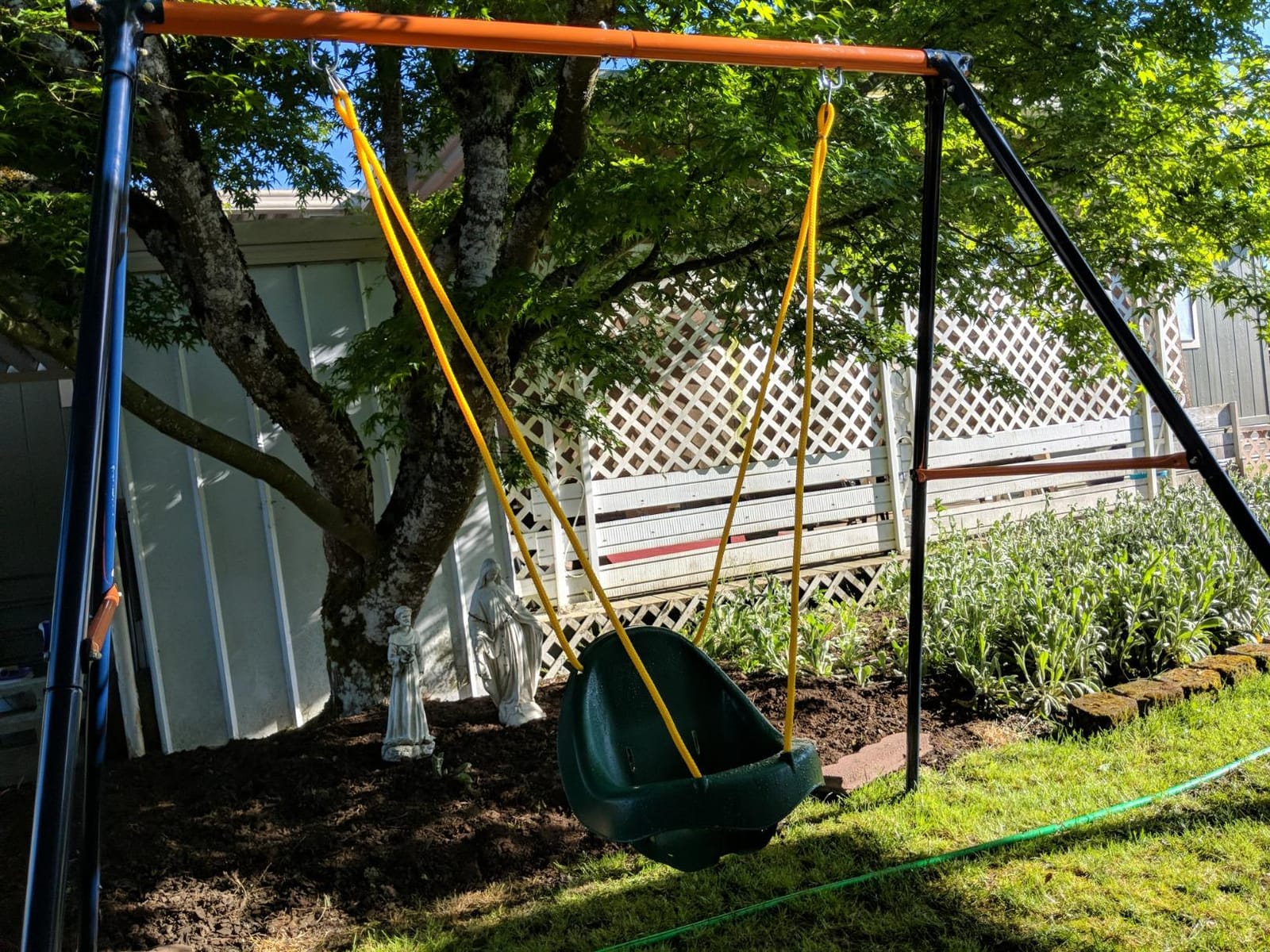 SUPER DEAL Swing Stand A Frame Heavy Duty Extra Large Full Steel Stand with Ground Stakes for Saucer Swing Chair Swing Web Swing, 440lbs Capacity All Weather Fun for Kids Outdoor Backyard customer photo 2