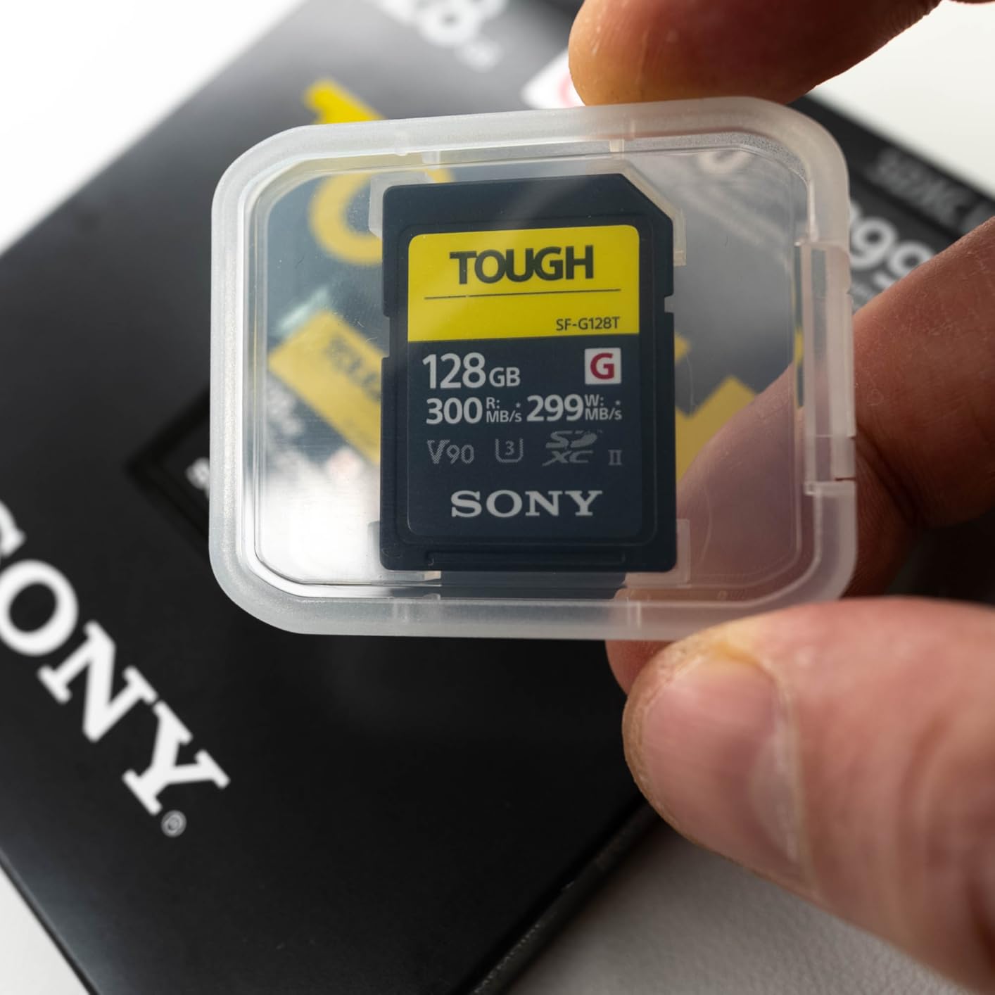 Sony TOUGH-G series SDXC UHS-II Card 128GB, V90, CL10, U3, Max R300MB/S, W299MB/S (SF-G128T/T1) customer photo 2