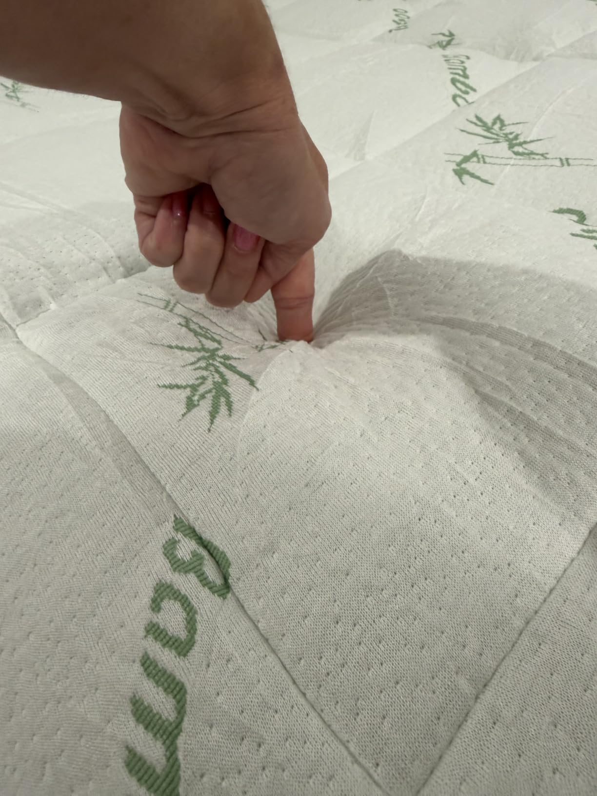 Niagara Sleep Solution Ultra Soft & Cooling Mattress Topper - Full Size | Rayon Derived from Bamboo, Pillow Top Mattress Pad, 20