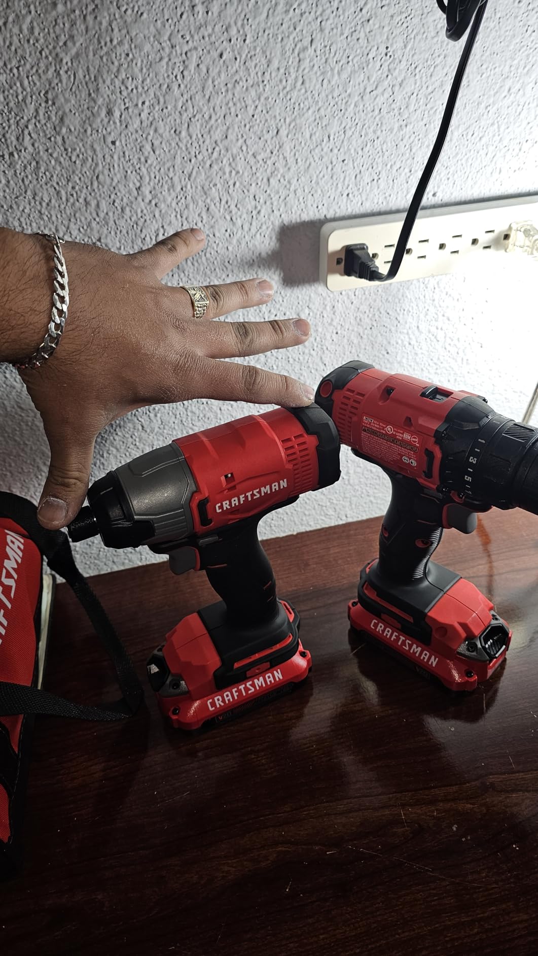 CRAFTSMAN V20 MAX Cordless Drill Driver and Impact Driver Set, Power Tool Set with 2 Batteries and Charger, LED Work Light, 2 Bits, Bag (CMCK200C2) customer photo 2