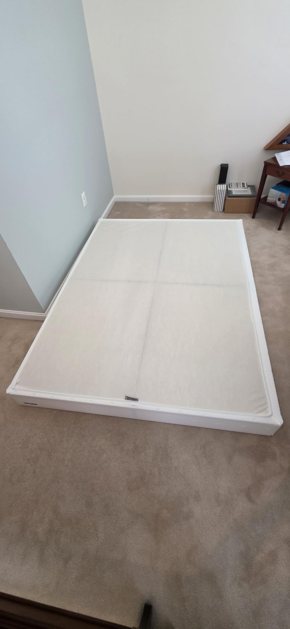 Amazon Basics Smart Box Spring Bed Base, 5-Inch Height Mattress Foundation, Tool-Free Easy Assembly, Metal Support, Full, 74