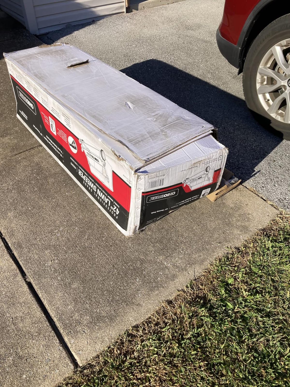 Ohio Steel 4222V2 Lawn Sweeper, 22 cu.ft, Gray customer photo 2