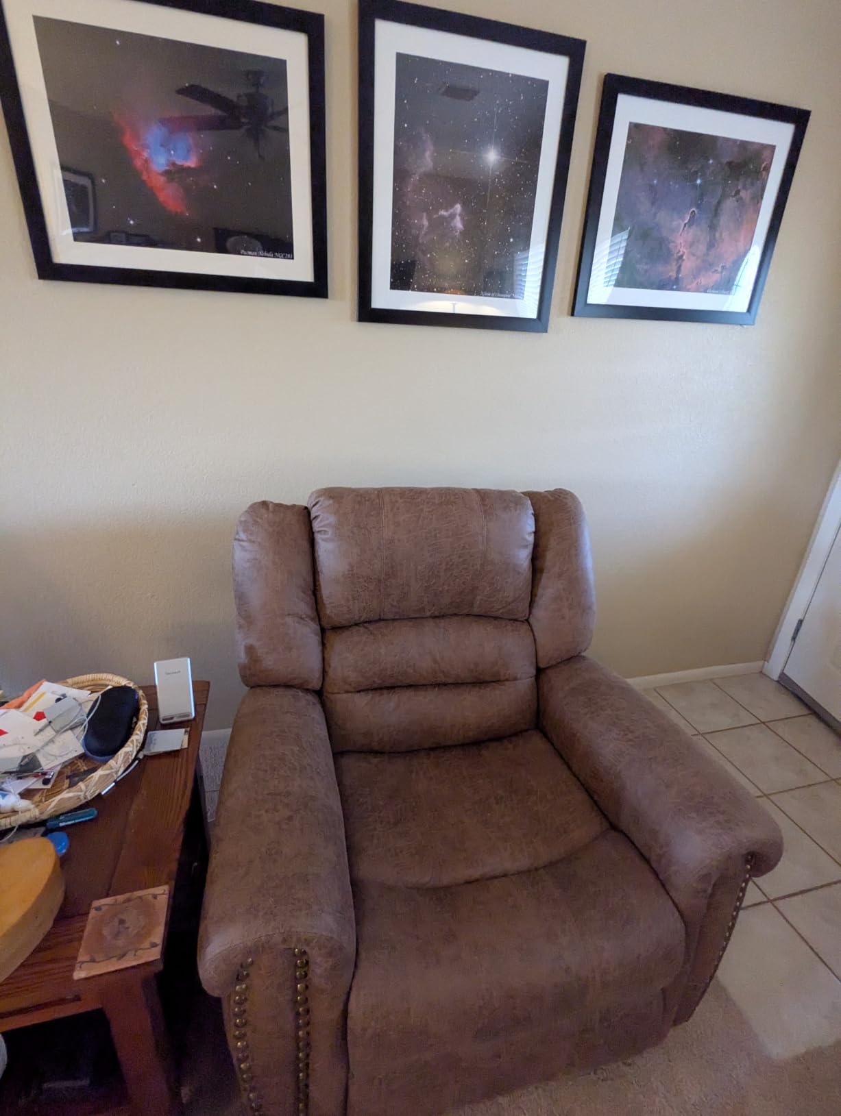 CANMOV Leather Recliner Chair, Classic and Traditional Manual Recliner Chair with Comfortable Arms and Back Single Sofa for Living Room, Nut Brown customer photo 1