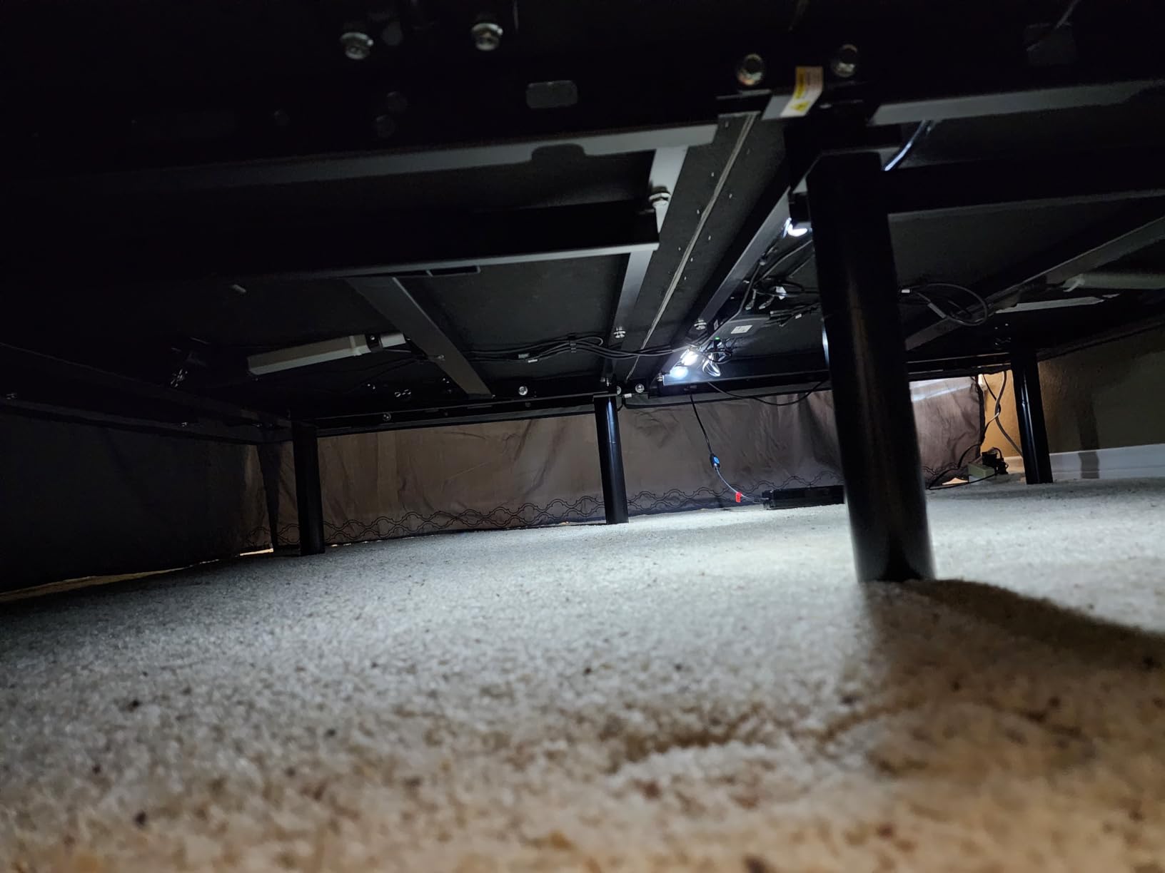 Sven & Son Classic Adjustable Bed Base, Head and Foot Lift, Massage, Under-Bed Lights, USB, Memory, Zero Gravity Smart Frame - Twin XL customer photo 1