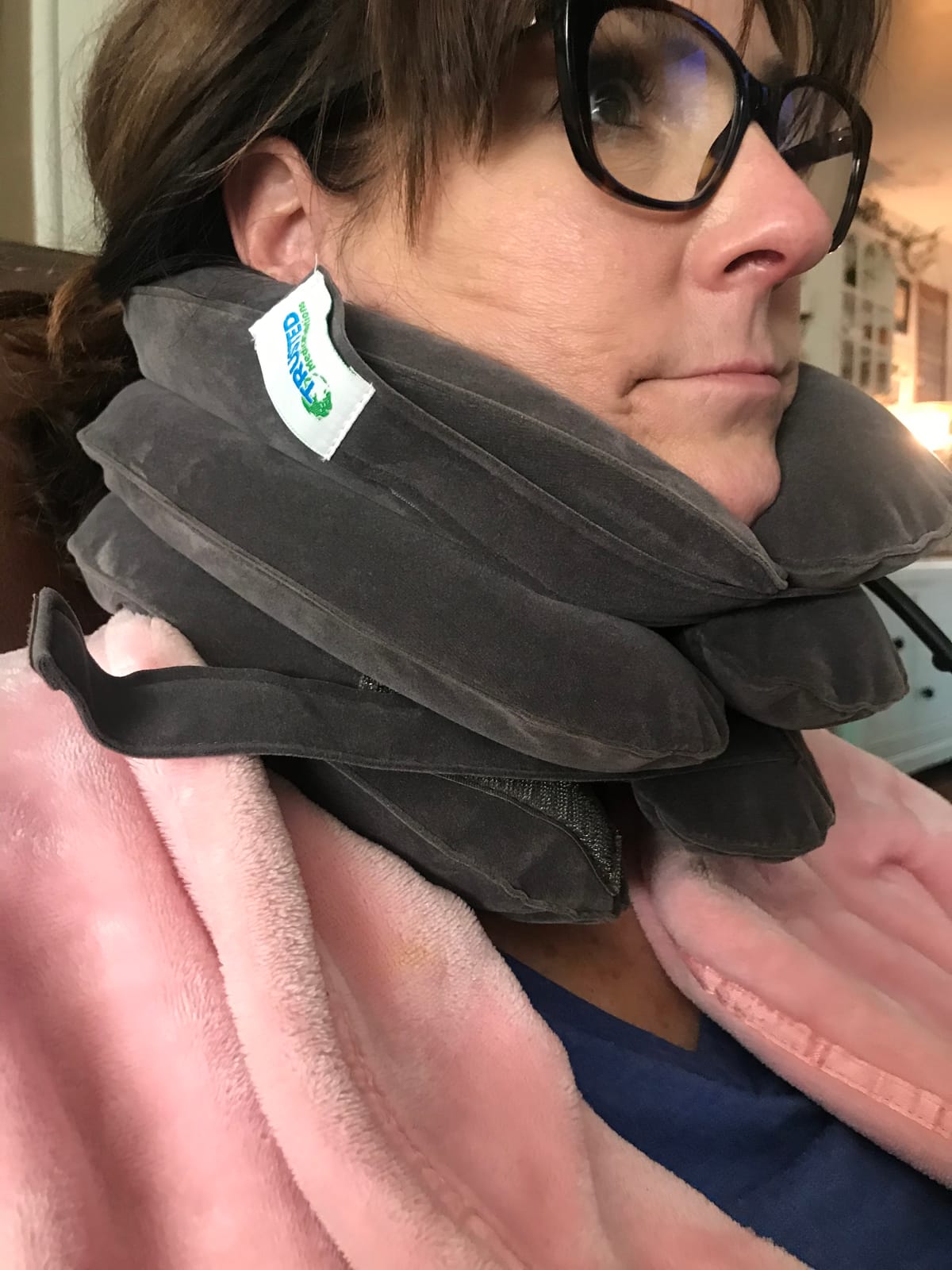 S Cervical Neck Traction Device for Instant Neck Pain Relief - Inflatable & Adjustable Neck Stretcher Neck Support Brace, Neck Traction Pillow for Home Use Neck Decompression customer photo 2
