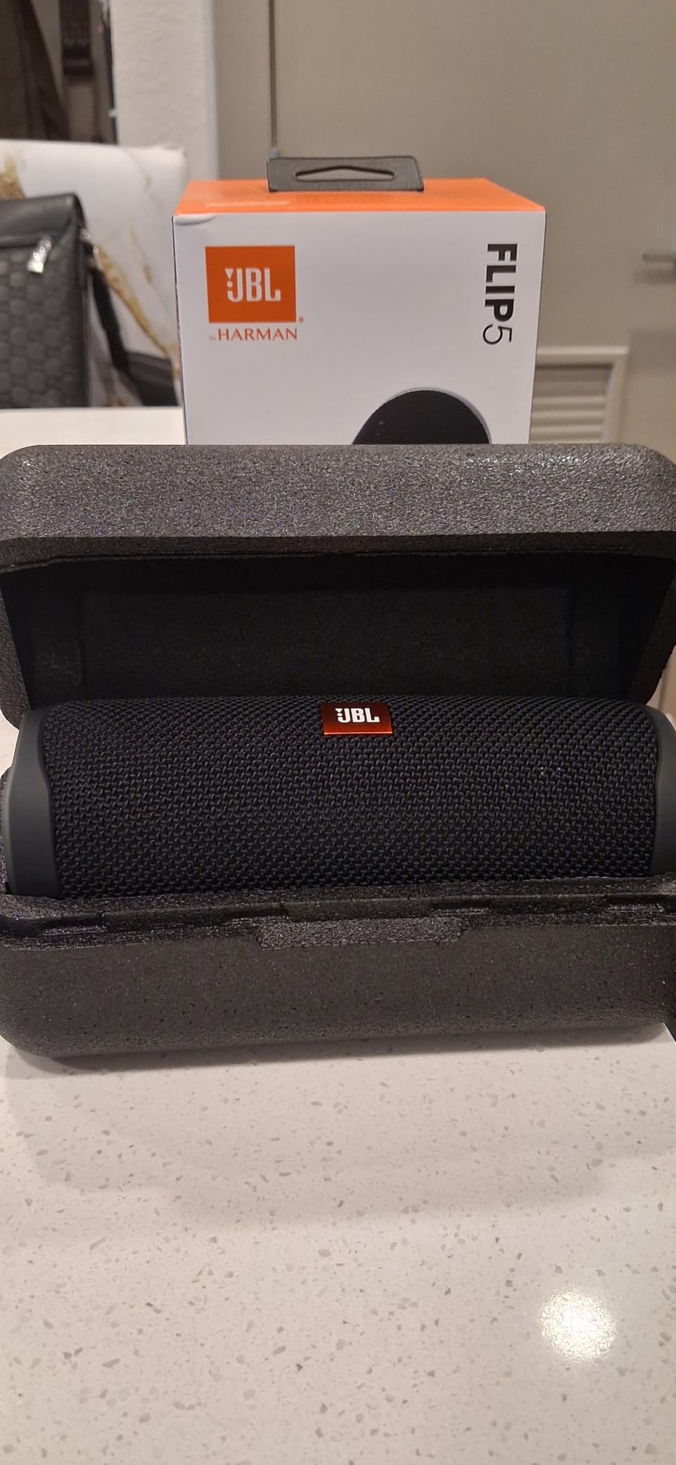 JBL FLIP 5, Waterproof Portable Bluetooth Speaker, Black, Small customer photo 2