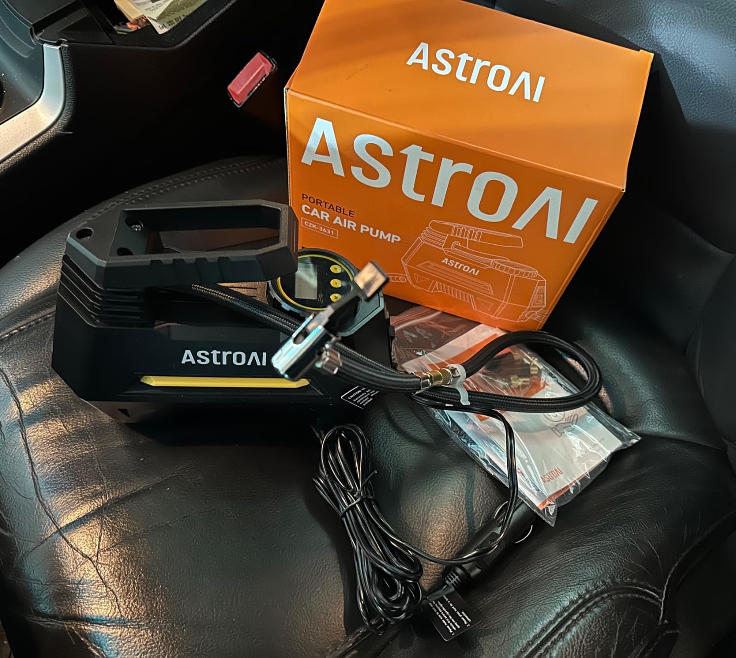 AstroAI AIRUN H Tire Inflator Portable Air Compressor, 12V DC Tire Inflator, Auto Shut-Off with Digital Pressure Gauge & LED Light, Fast Inflation for Car, Motorcycle, Bike Tires, 9.8Ft Cord, Yellow customer photo 1