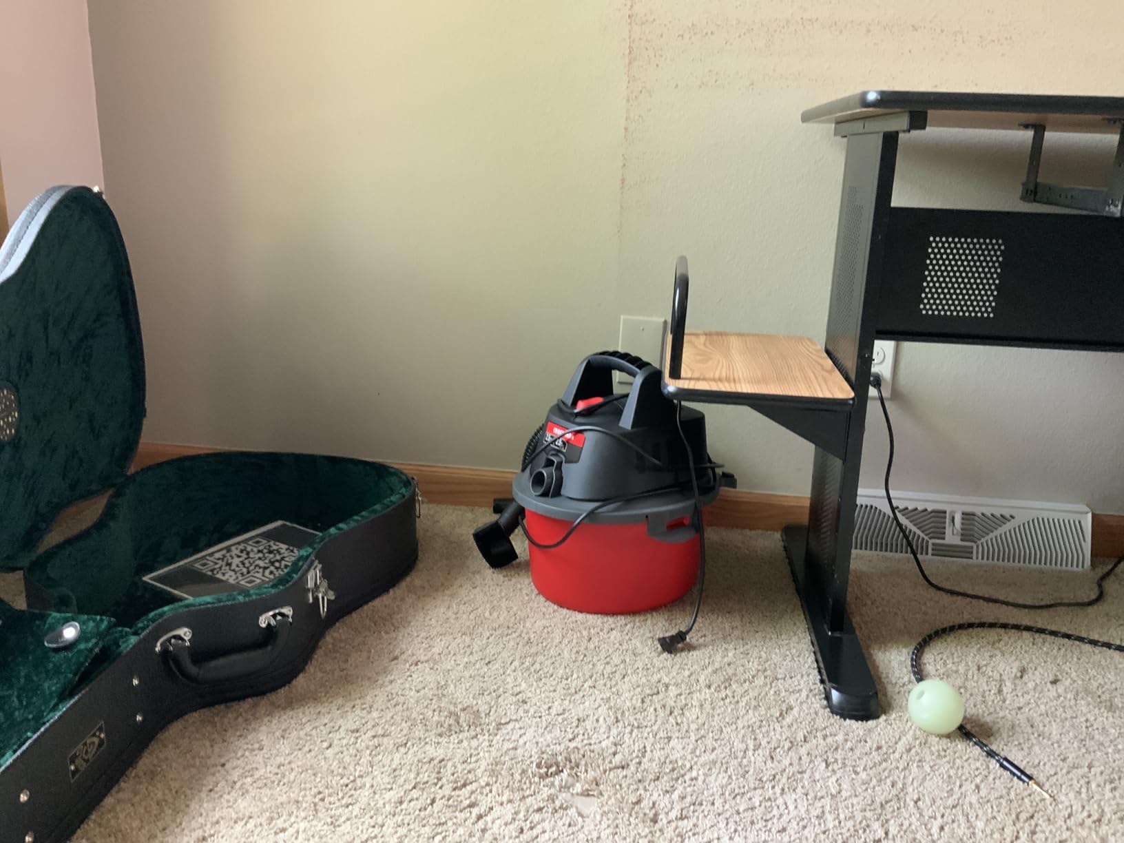 CRAFTSMAN CMXEVBE17250 2.5 Gallon 2.5 Peak HP Wet Dry Shop Vacuum customer photo 2