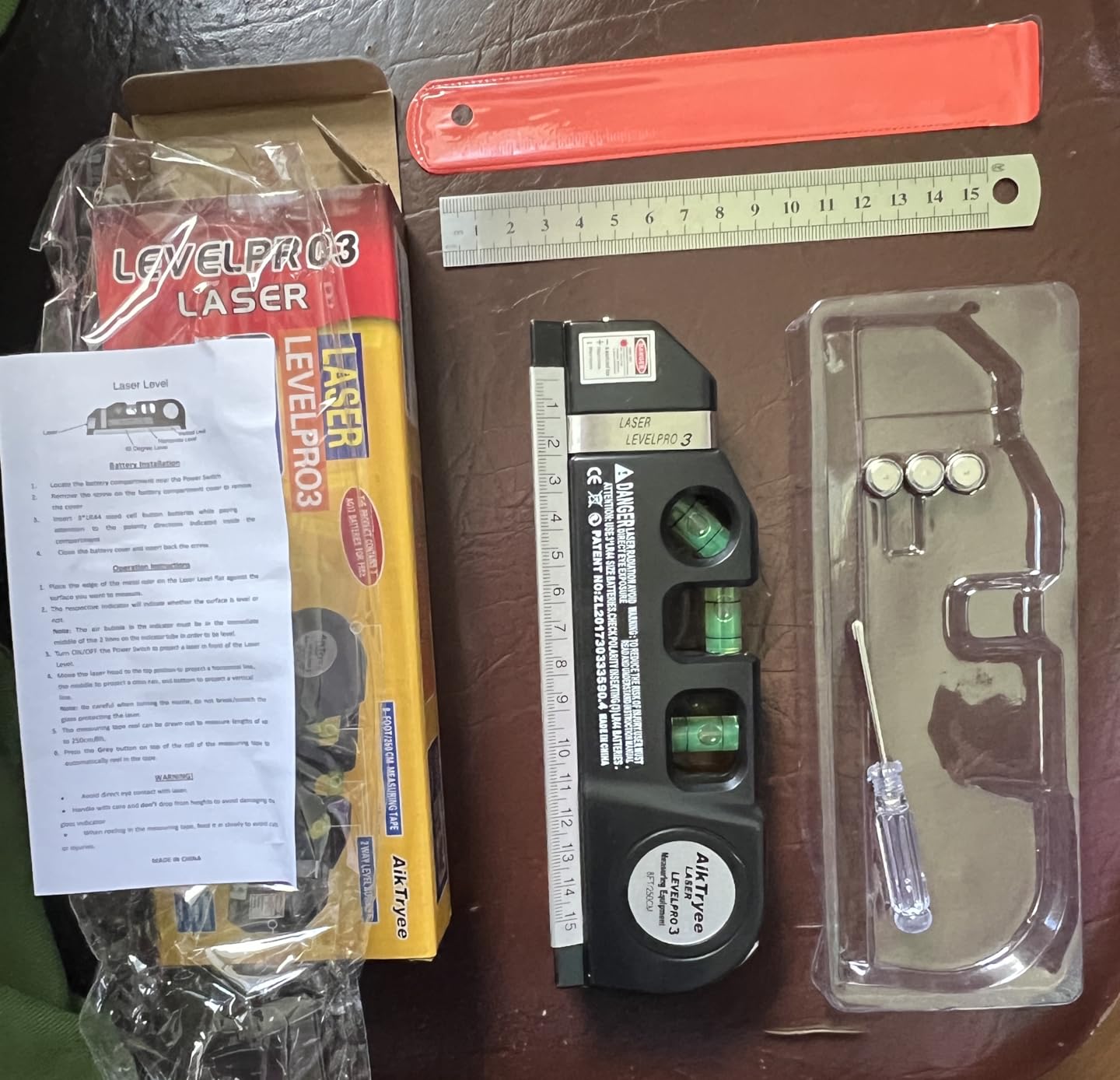 Laser Level Line Tool, Multipurpose Laser Level Kit Standard Cross Line Laser leveler Beam Tool with Metric Rulers 8ft/2.5M for Picture Hanging cabinets Tile Walls by AikTryee. customer photo 2