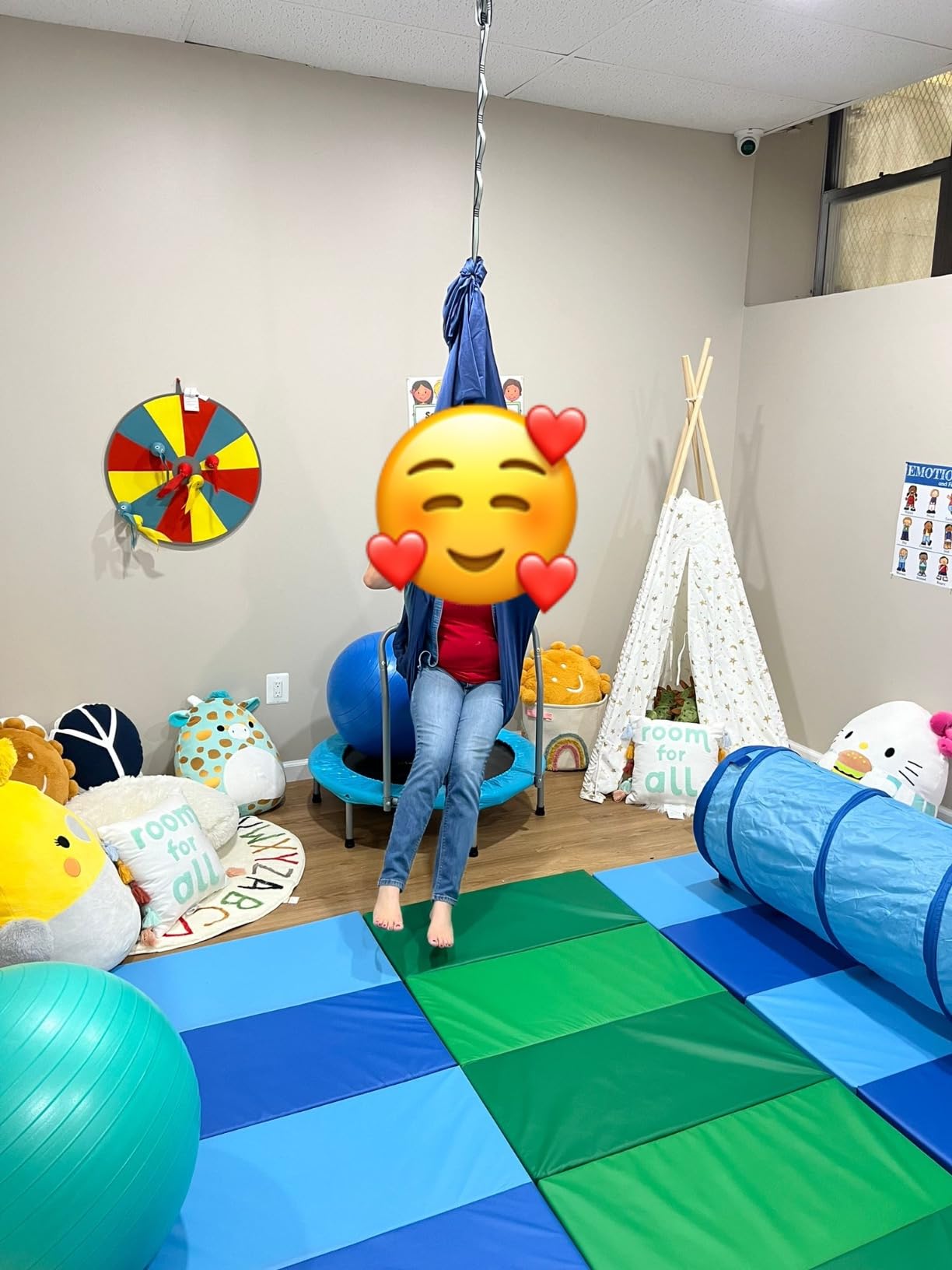 Aokitec Sensory Swing for Kids & Adult, Indoor Outdoor Cuddle Hammock Chair customer photo 2