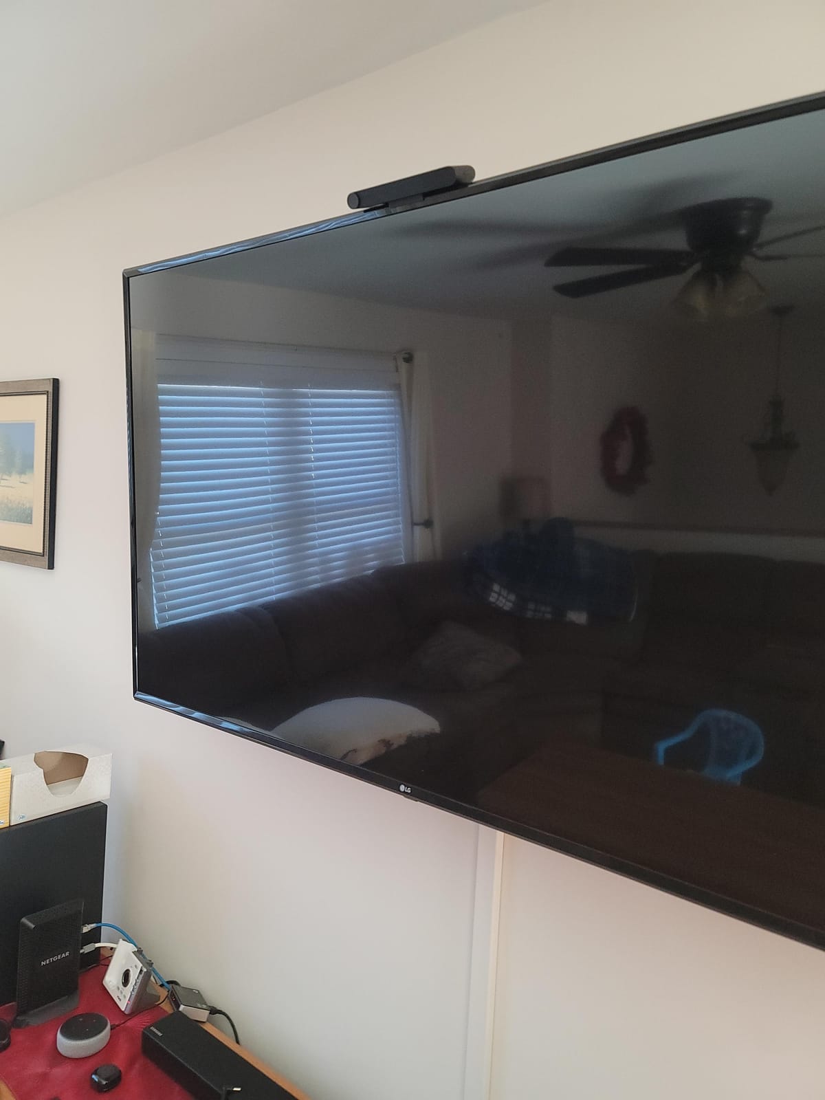 Meta Portal TV - Big Screen Smart Video Calling for Group Calls on Your TV customer photo 1