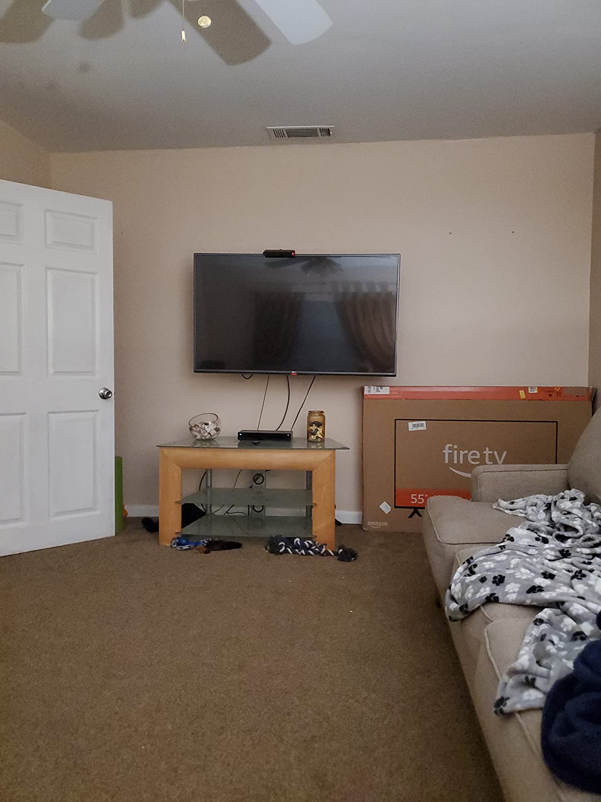 Meta Portal TV - Big Screen Smart Video Calling for Group Calls on Your TV customer photo 2