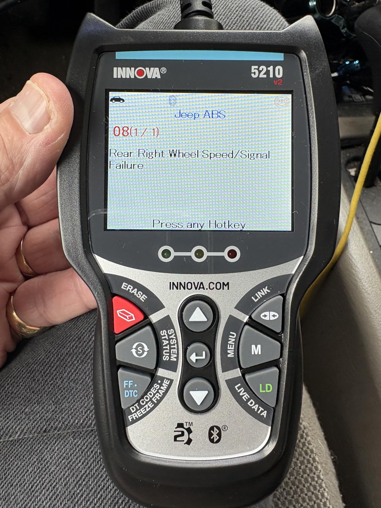 Innova 5210 OBD2 Scanner & Engine Code Reader, Battery Tester, Live Data, Oil Reset, Car Diagnostic Tool for Most Vehicles, Bluetooth Compatible with America's Top Car Repair App customer photo 2