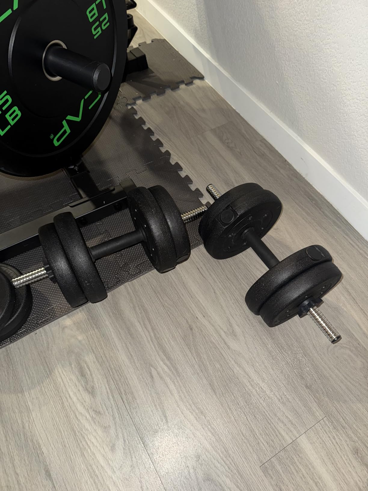Yaheetech Adjustable Dumbbell Set Free Weights with Spinlock Collars, Black customer photo 2
