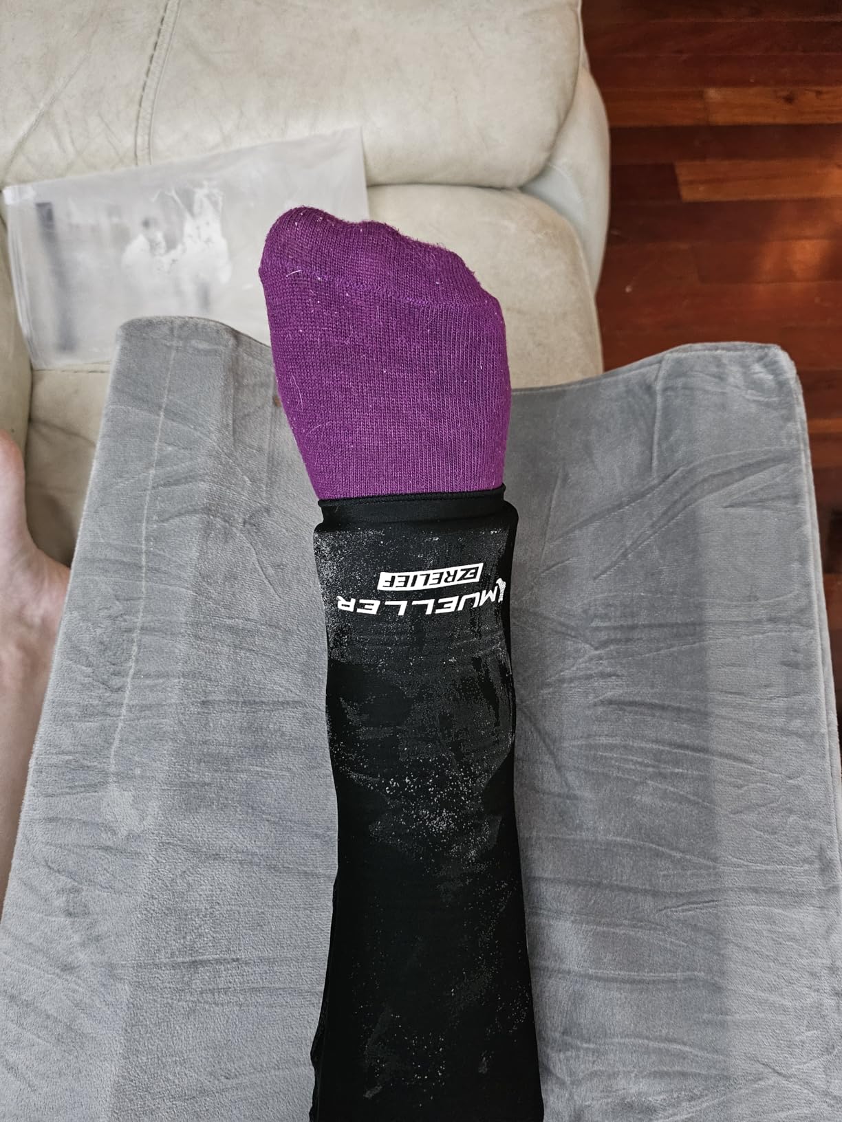 LightEase Memory Foam Leg Support and Elevation Pillow for After Surgery customer photo 1
