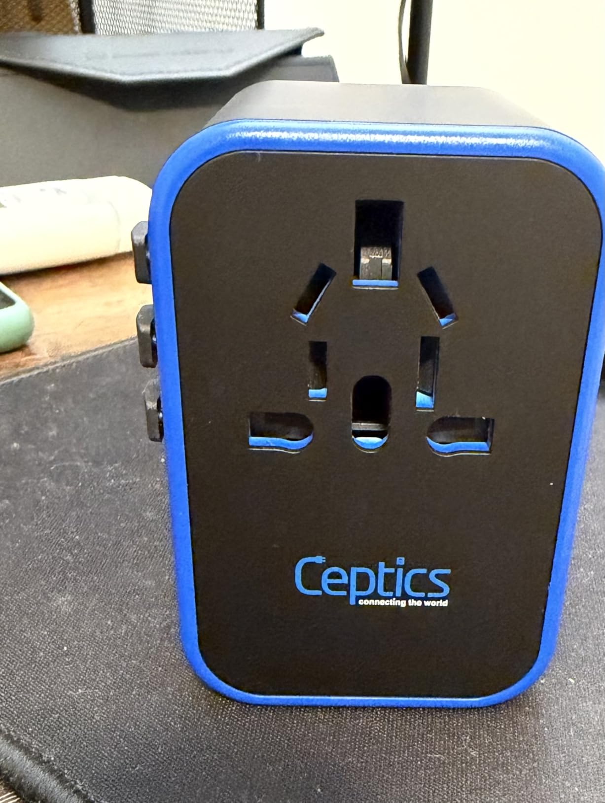 Ceptics 45W Universal Travel Adapter w/ 3 USB-A, 2 USB-C & Universal Input customer photo 2