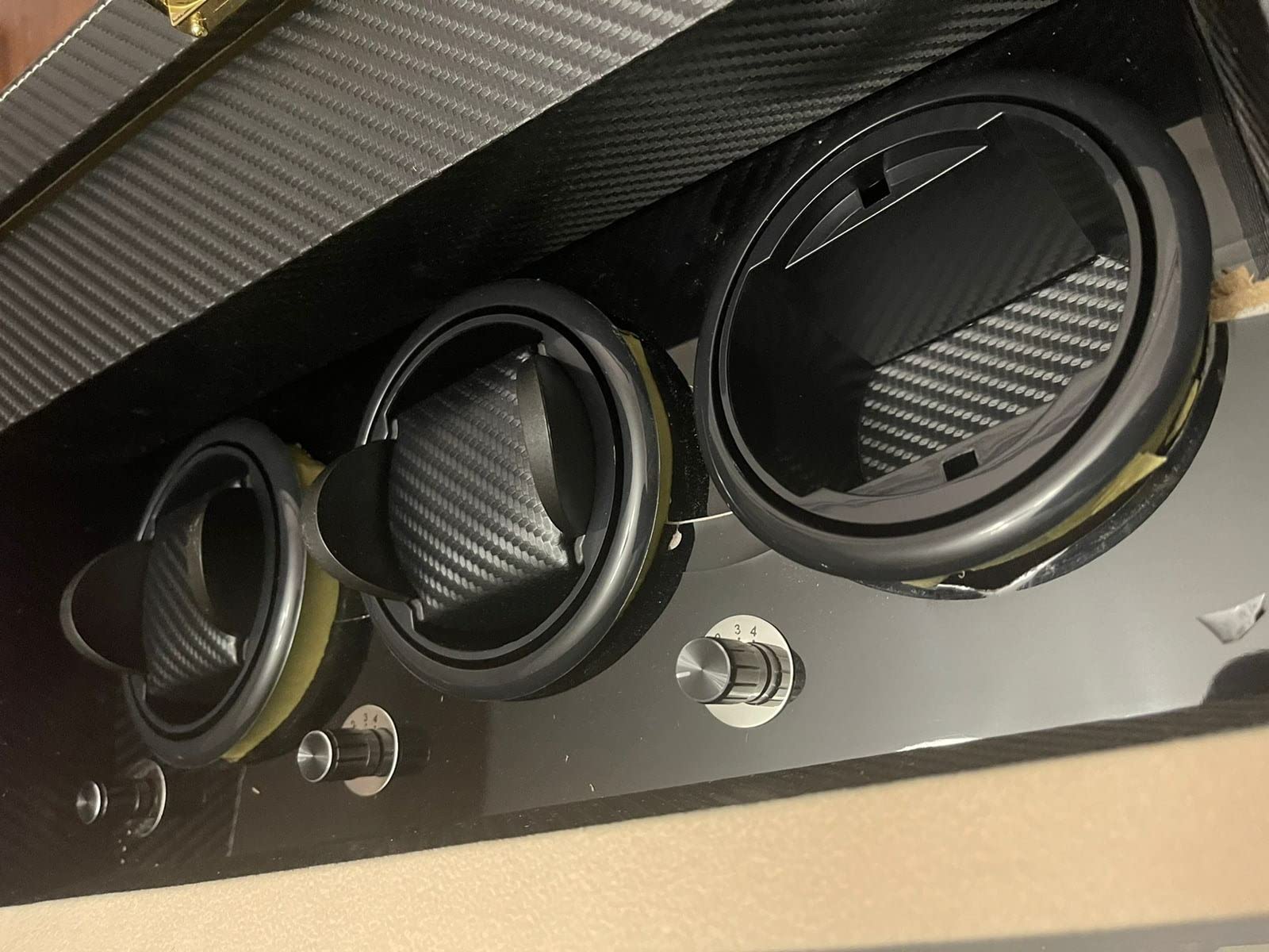 Watch Winder and Storage Box for Winding 3 Automatic Watches and 12 Watch Storage Space customer photo 1