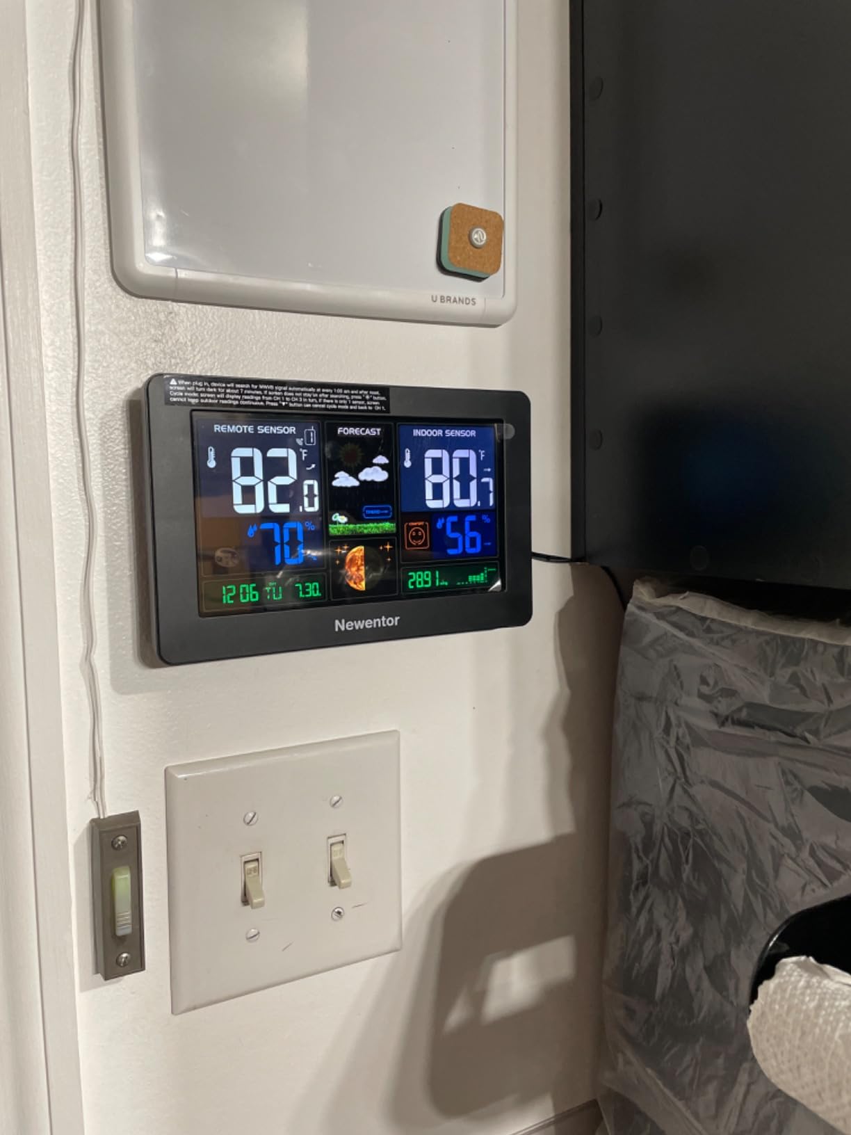 Newentor Weather Station Wireless Indoor Outdoor Thermometer, Black,1Sensor customer photo 2