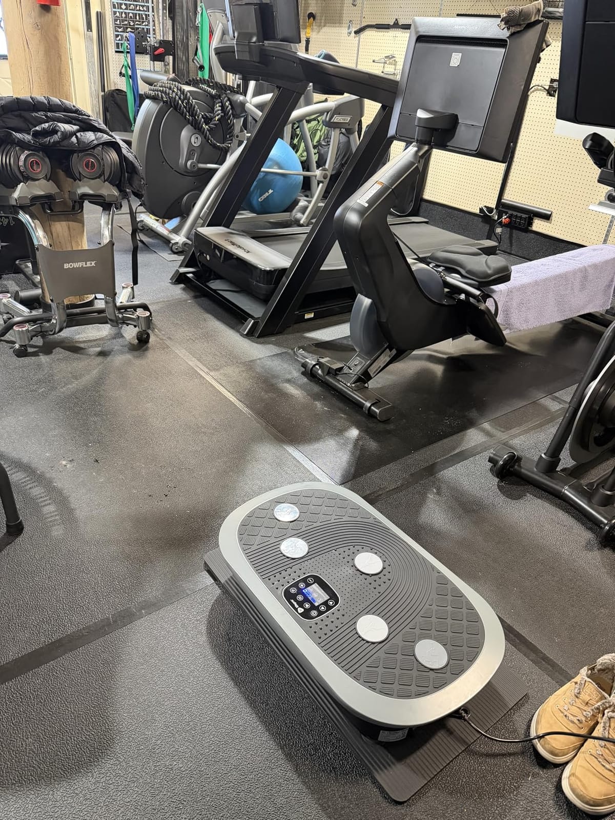 Lifepro Rumblex Plus/Pro 4D Vibration Plate Exercise Machine with 60 Speeds customer photo 1