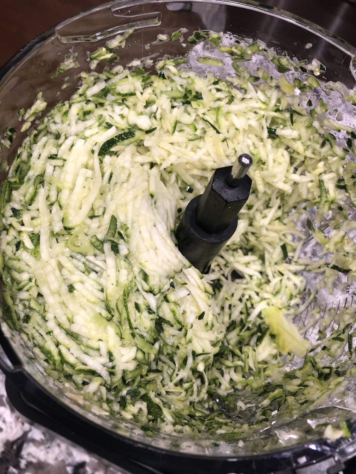 Ninja Professional Plus Food Processor, 1000PW, 9-Cup, Grey, BN601 | Auto-iQ presets chop, slice, puree & mix dough. 9-cup bowl, 3 blades, feed chute & pusher. Dishwasher-safe parts. customer photo 1