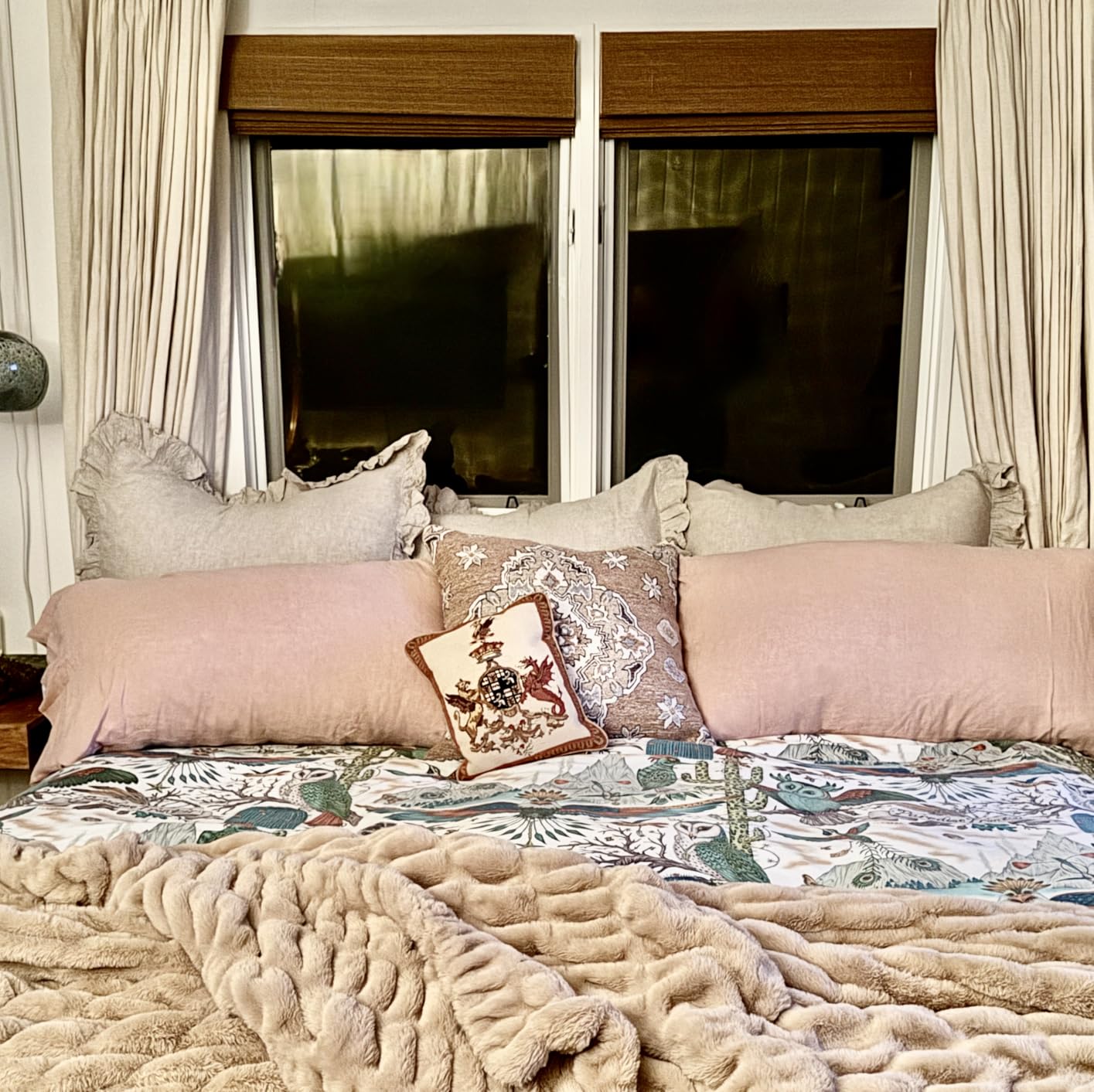 Simple&Opulence 100% Linen Duvet Cover Set, 3 PCS Natural French Flax Ruffle Duvet Cover King Size, Breathable Comfy Linen Bedding Comforter Cover with 2 Pillowcases (Natural Linen, 104x92) customer photo 1
