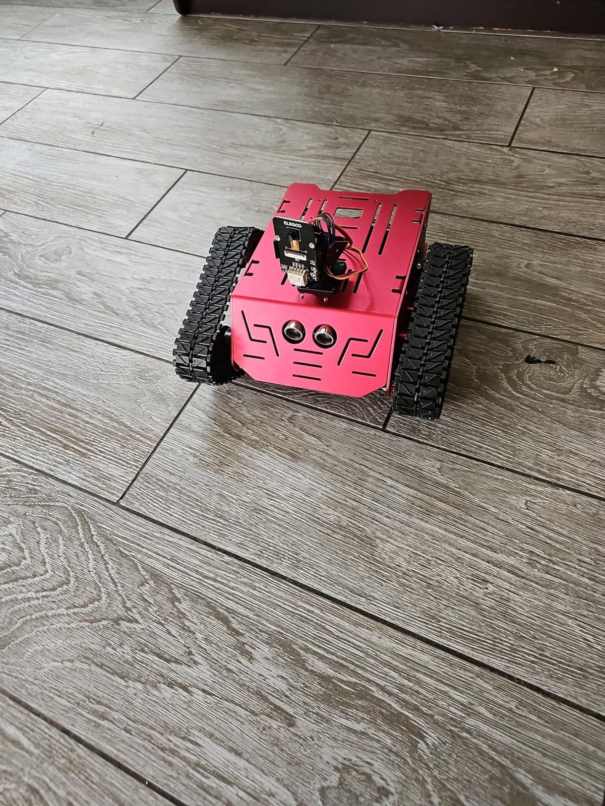 ELEGOO Conqueror Robot Tank Kit with UNO R3, Compatible with Arduino customer photo 1