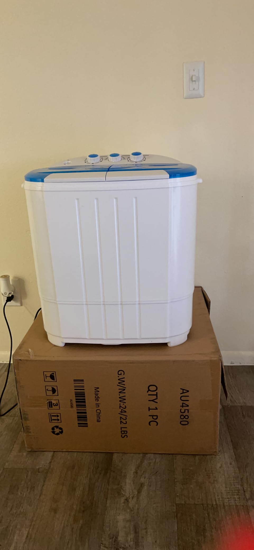 Auertech Portable Washing Machine, 14 Lbs Mini Washer and Spin Dryer Combo, 9 lbs Washer, 5 lbs Spinner, Compact Laundry Machine with Drain Hose, Small Washing Machine for Apartments, Dorm, RV customer photo 1