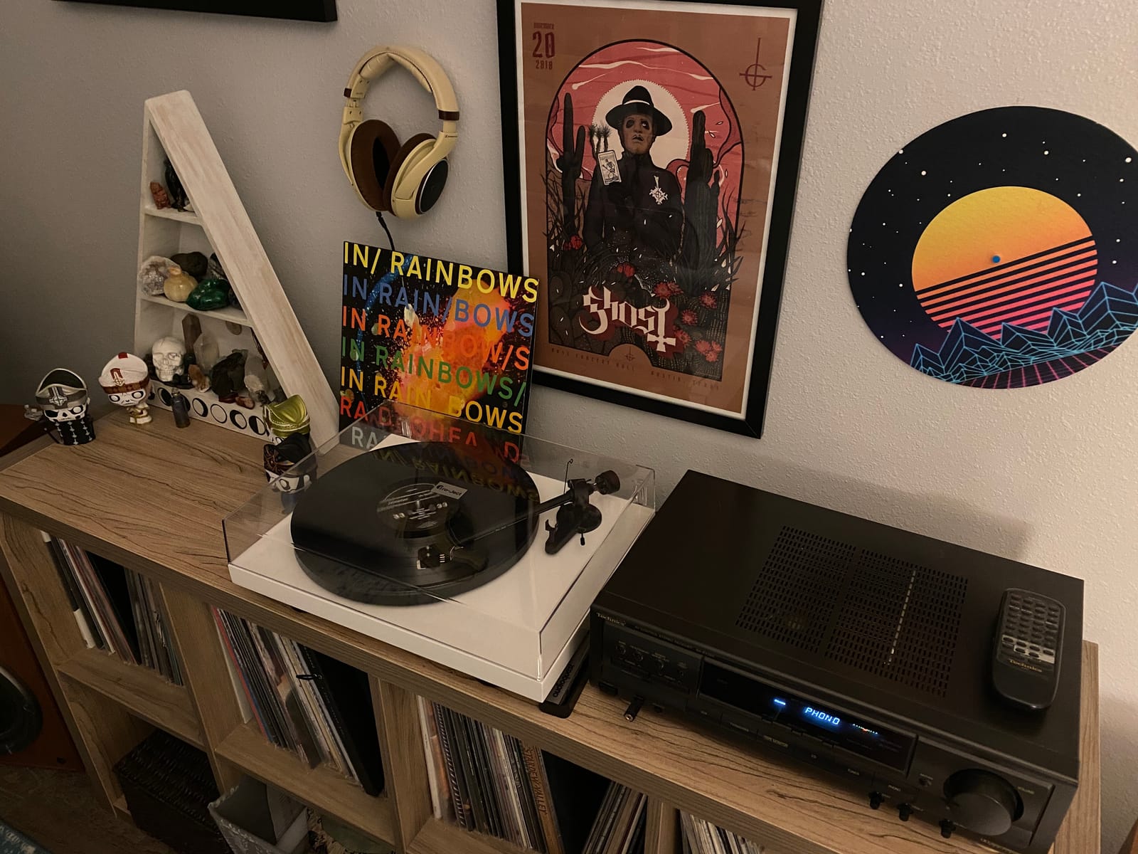 Pro-Ject Debut Carbon EVO Wired Turntable with Sumiko Rainier Cartridge (Black) customer photo 2