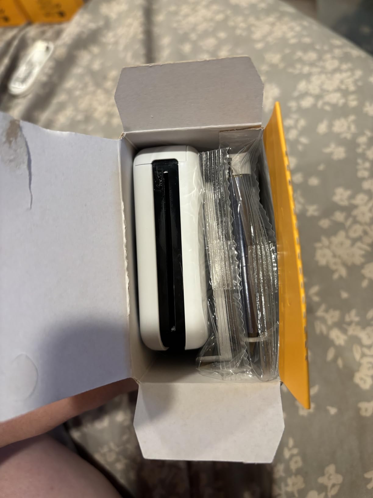 KODAK Mini 2 Retro 2x3 Portable Photo Printer, 4PASS, 38 Sheets, White | Bluetooth, iPhone & Android Smartphone Compatible, Smudge-Proof, Water-Resistant, Fade-Resistant customer photo 2