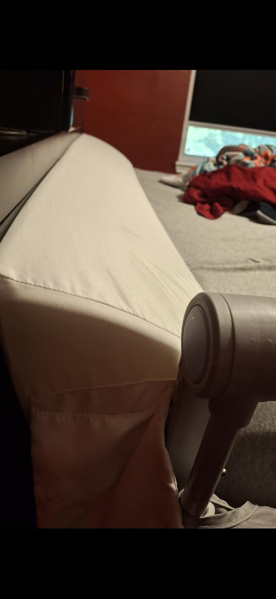 Vekkia Bed Wedge Pillow for Headboard,Queen Bed Gap Filler (0-5.5