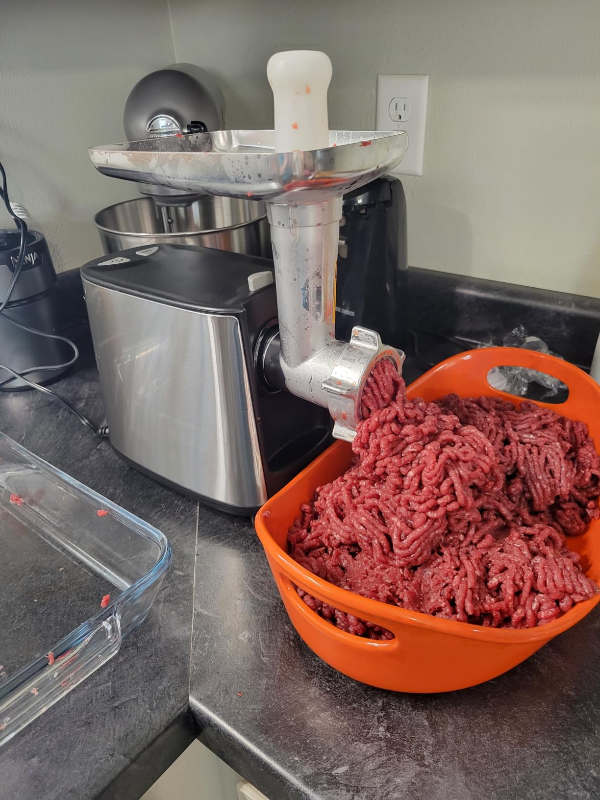 Yabano Electric Meat Grinder 3000W Max Heavy Duty Meat Mincer customer photo 1