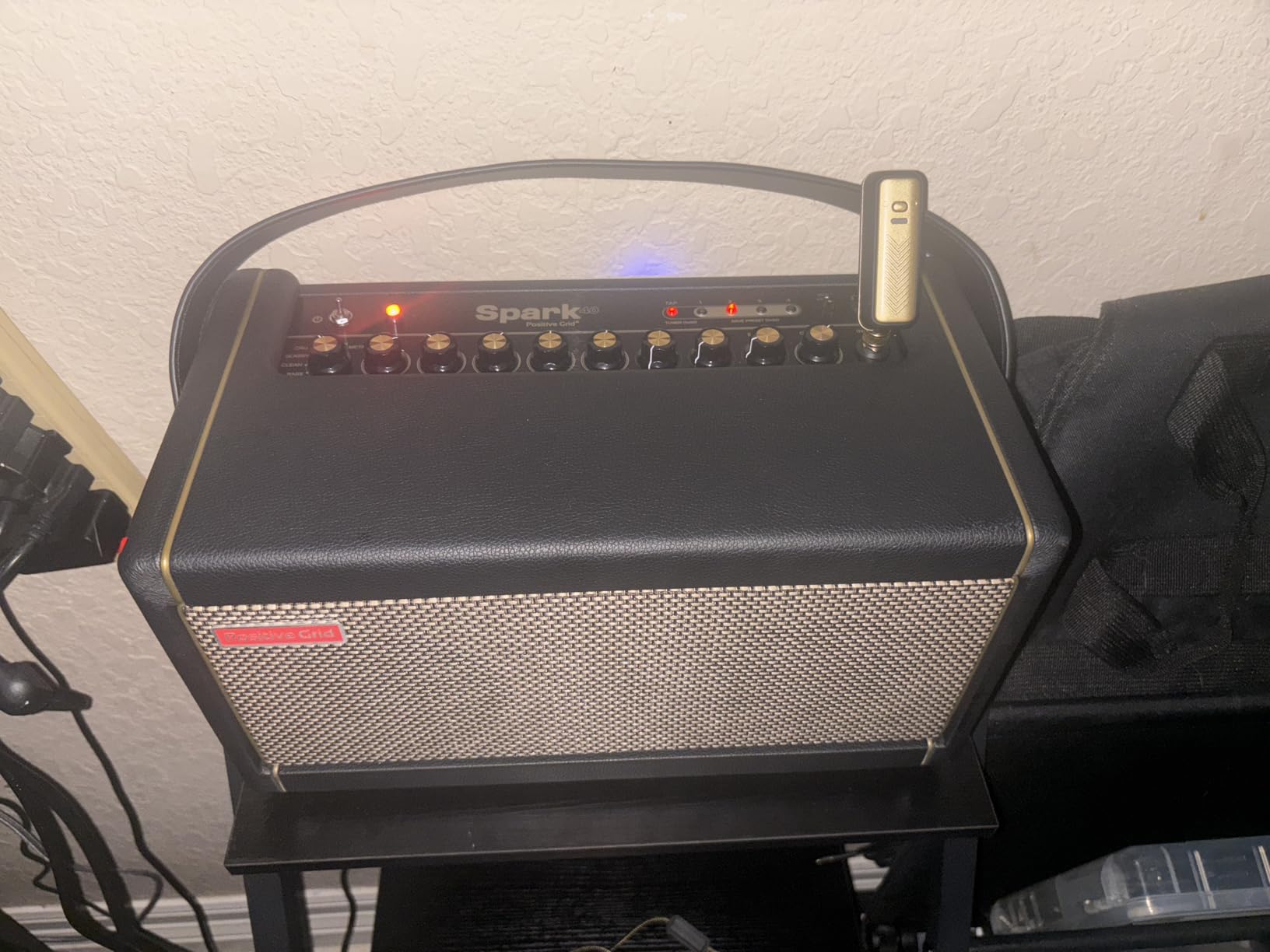 Positive Grid Spark 40-Watt Combo Practice Guitar Amplifier Electric Bass and Acoustic Guitar Amp with Spark Mobile App | 100k+ tones, Spark AI, Smart Jam, tuner & USB recording. For electric, acoustic & bass guitars. customer photo 1
