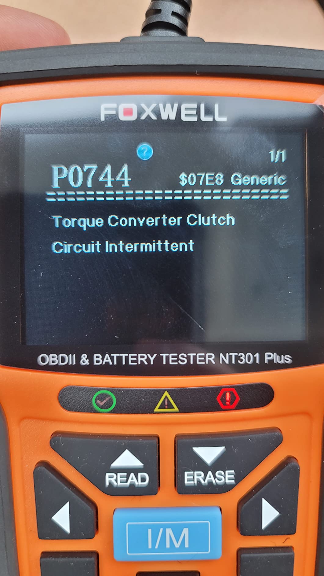 FOXWELL NT301 Plus 2-in-1 OBD2 Scanner & 12V Car Battery Tester customer photo 2