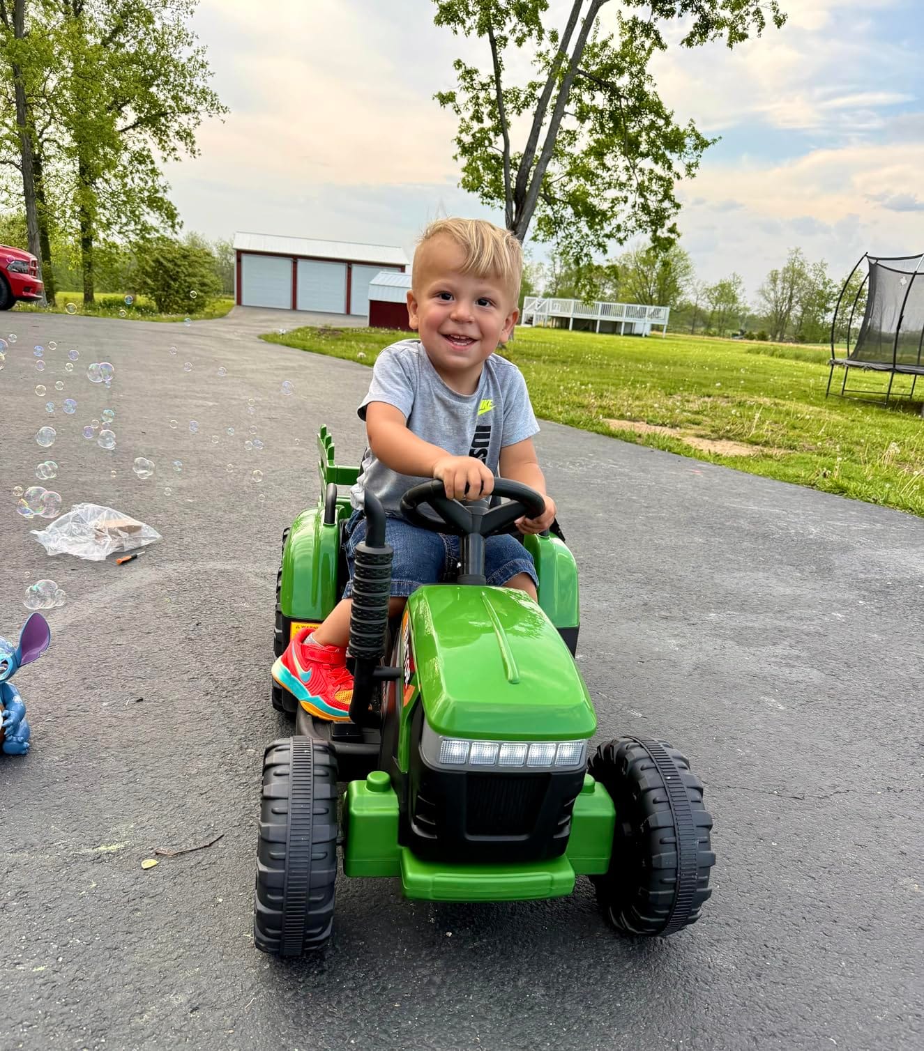 TOBBI 12V Kids Electric Tractor with Trailer, Toddlers Ride On Car to Drive customer photo 1