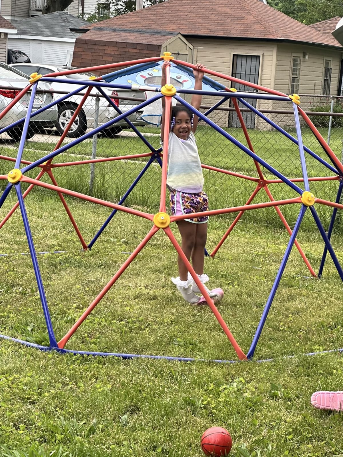 Zupapa 10FT Climbing Dome, Outdoor Jungle Gym for Kids with Climbing Grip - Geometric Dome Climber Outdoor Playset and Easy Assembly Outdoor Play Equipment for Kids (Green, 10FT) customer photo 2