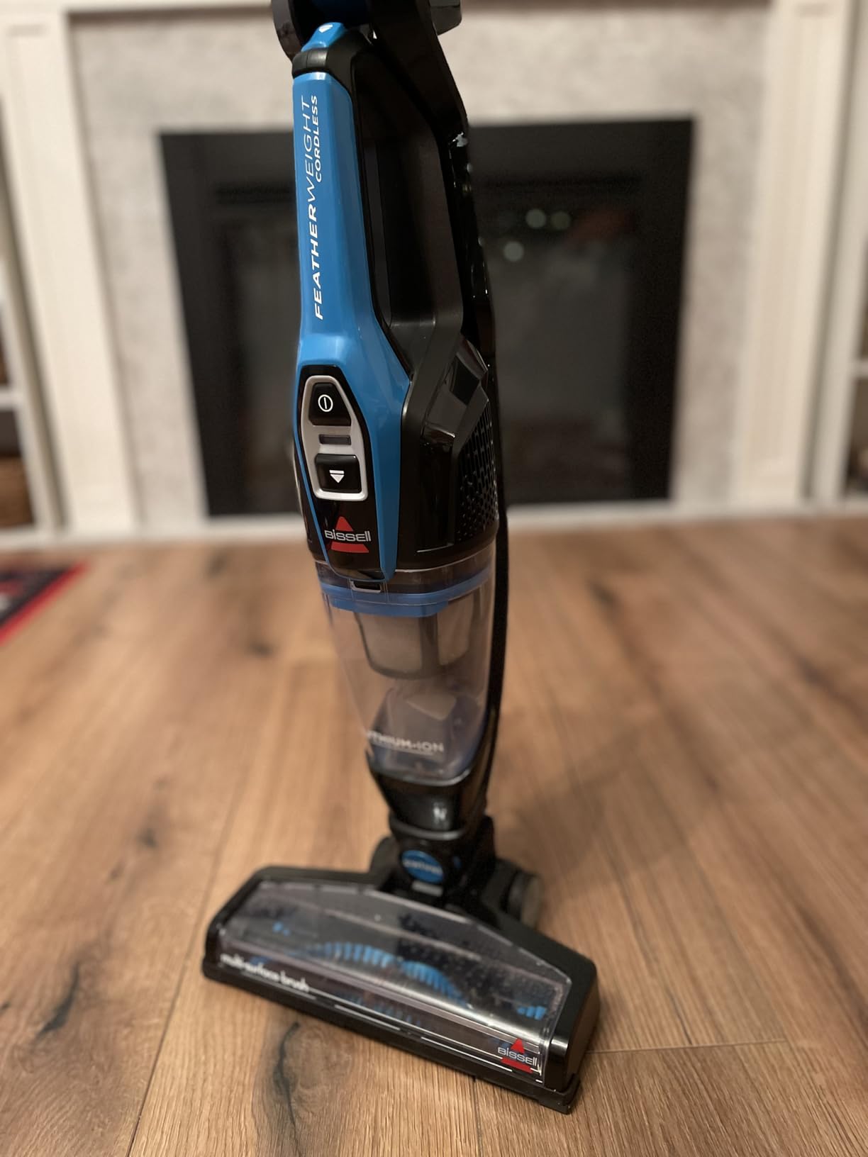 Bissell, 3061 Featherweight Cordless Stick Vacuum, Self-Standing, Electric Blue, Black customer photo 2