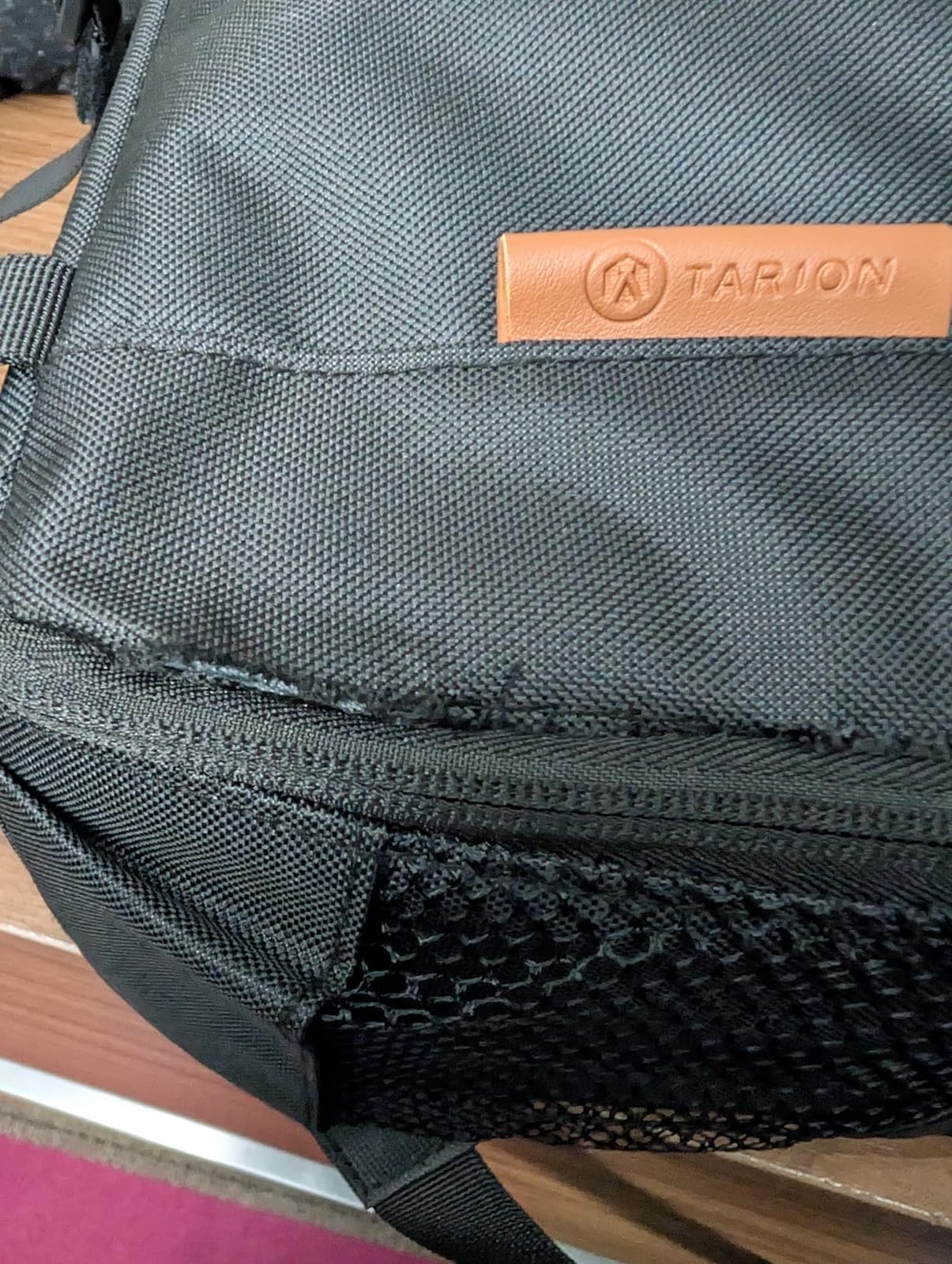 TARION Small Camera Backpack for Photographers Compact 12L Black TB-S customer photo 2