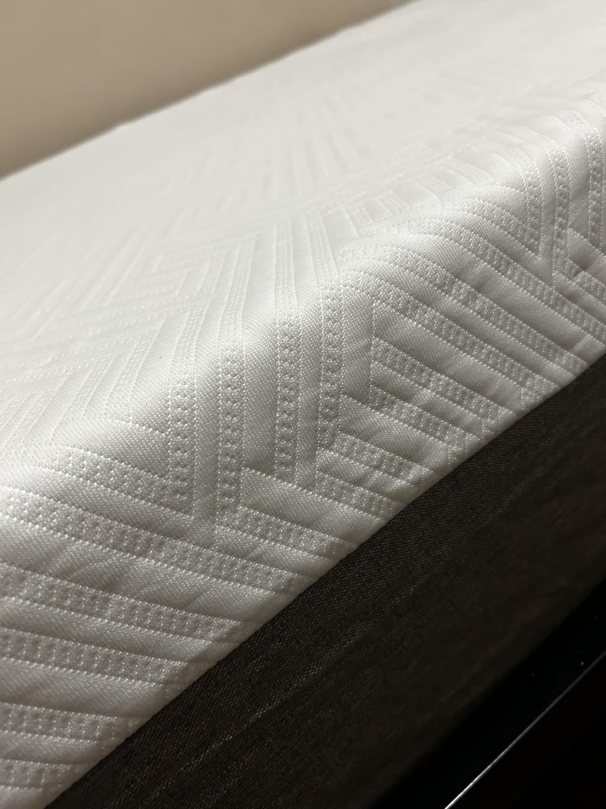 Novilla Twin XL Mattress, 12 Inch Bliss Memory Foam Mattress Twin XL | Cool Night Sleep & Pressure Relief, Support Foam for Spine Alignment & Motion Isolating, CertiPUR-US Certified customer photo 2