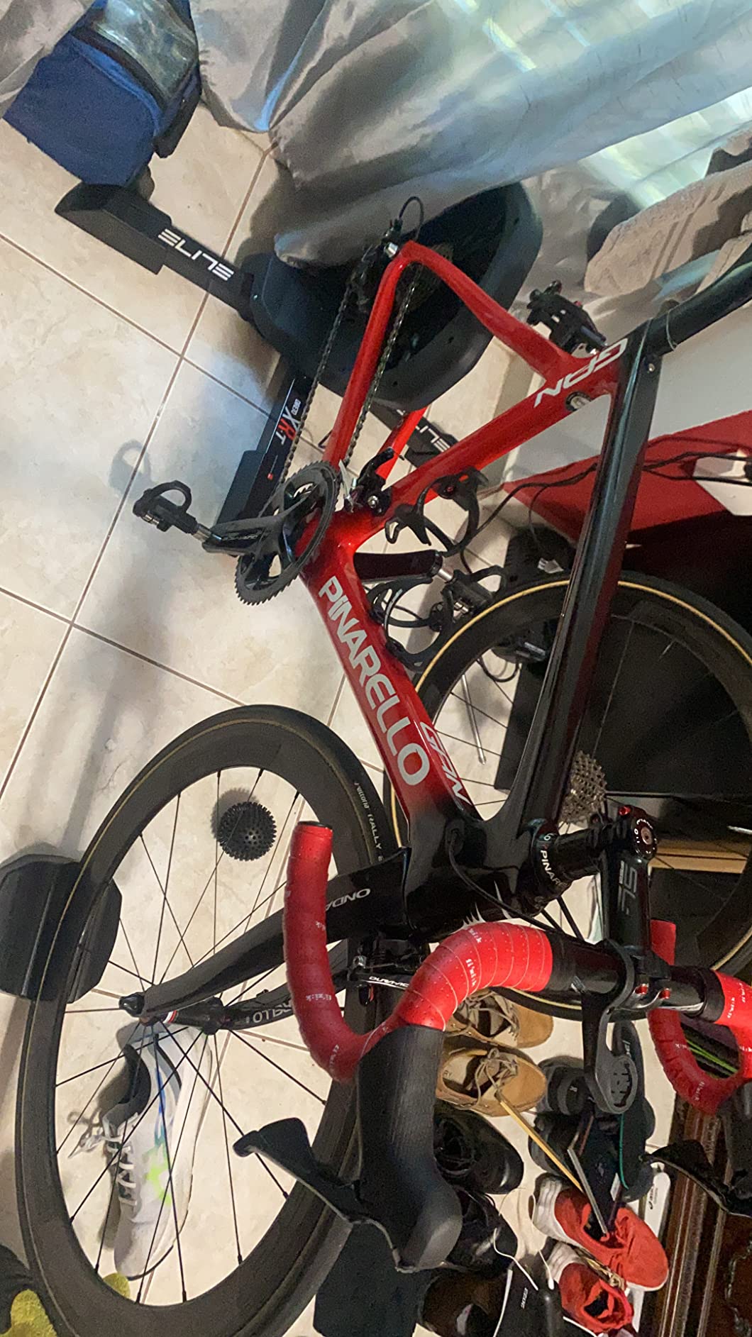 Elite Direto XR Interactive Smart Trainer – Available in Standard or Zwift Cog and Click Bundle – Direct Drive Turbo Trainer for Indoor Cycling customer photo 2