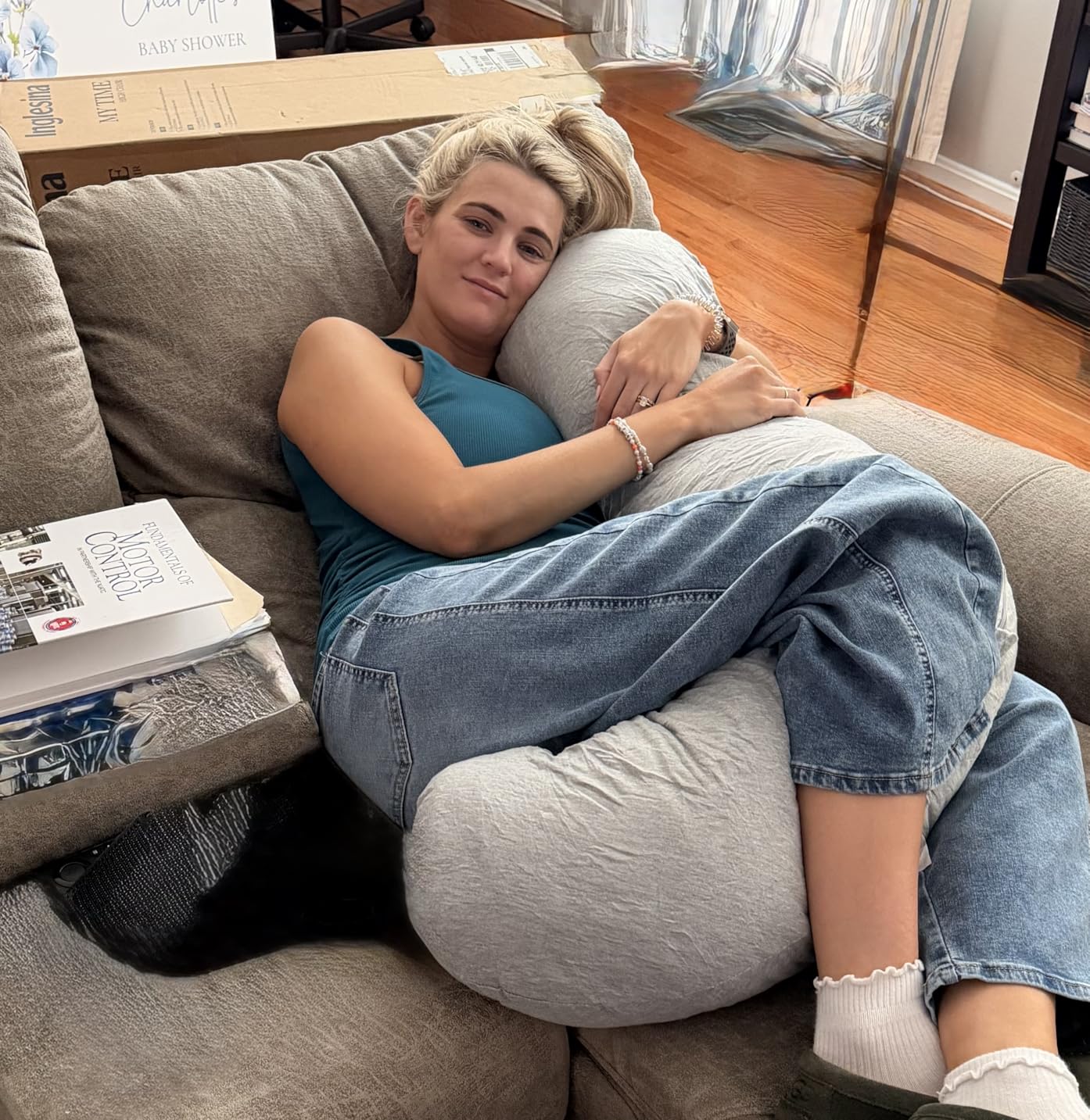 Momcozy J Shaped Pregnancy Pillow, Maternity Body Pillow for Side Sleepers | Cooling Body Pillow with Removable Cover for Head Neck Belly Support, Side Sleeper, Must-haves for Pregnant Women Grey customer photo 1