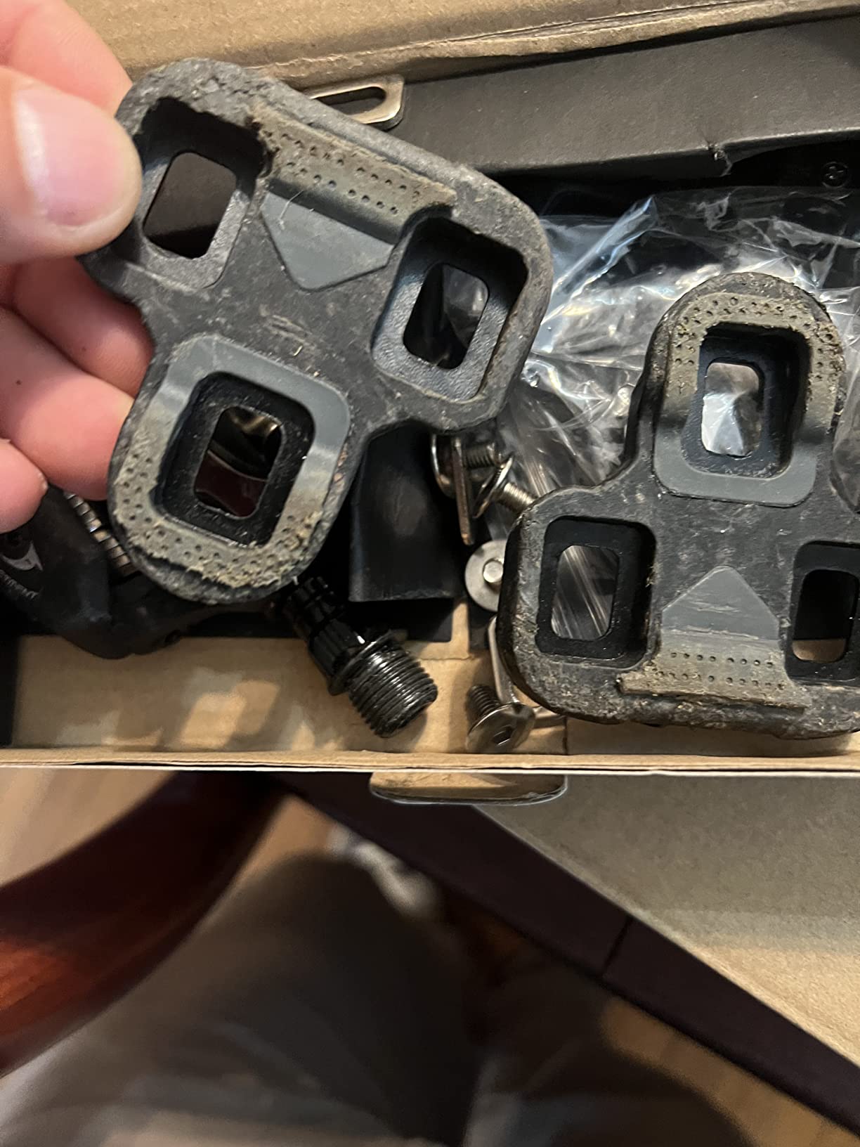 ROCKBROS Bike Pedals Road Bicycle Pedals Cleats Set Clipless Pedals Compatible with Look KEO Structure customer photo 1
