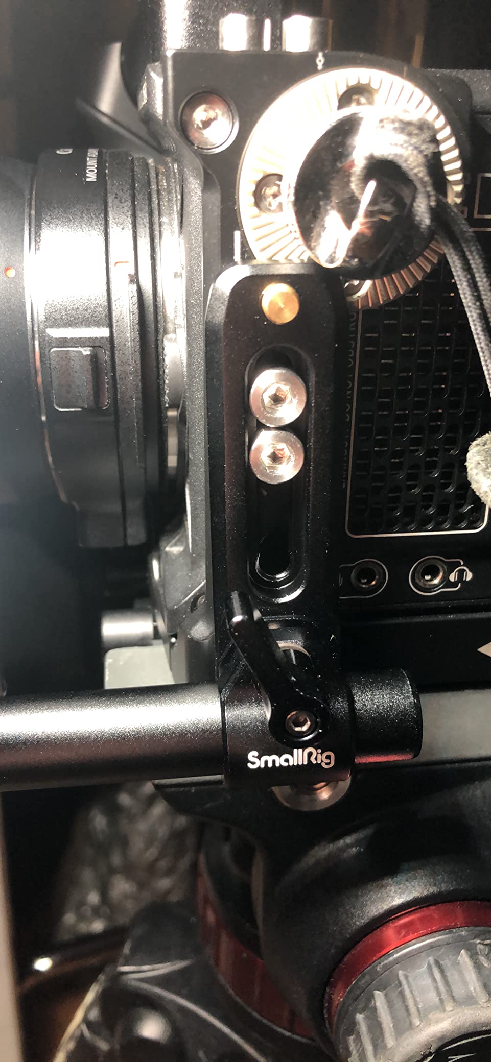 SmallRig Mini Follow Focus with A/B Stops & 15mm Rod Clamp and Snap-on Gear Ring Belt for DLSRs and Mirrorless Cameras, Fits Different Diameter Lenses Up to 114mm customer photo 2